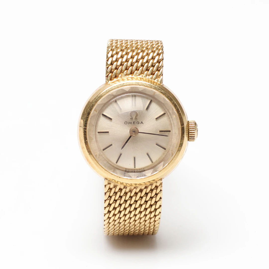 DAMARMBANDSUR, Omega, 18k guld, totalvikt ca 31 g.