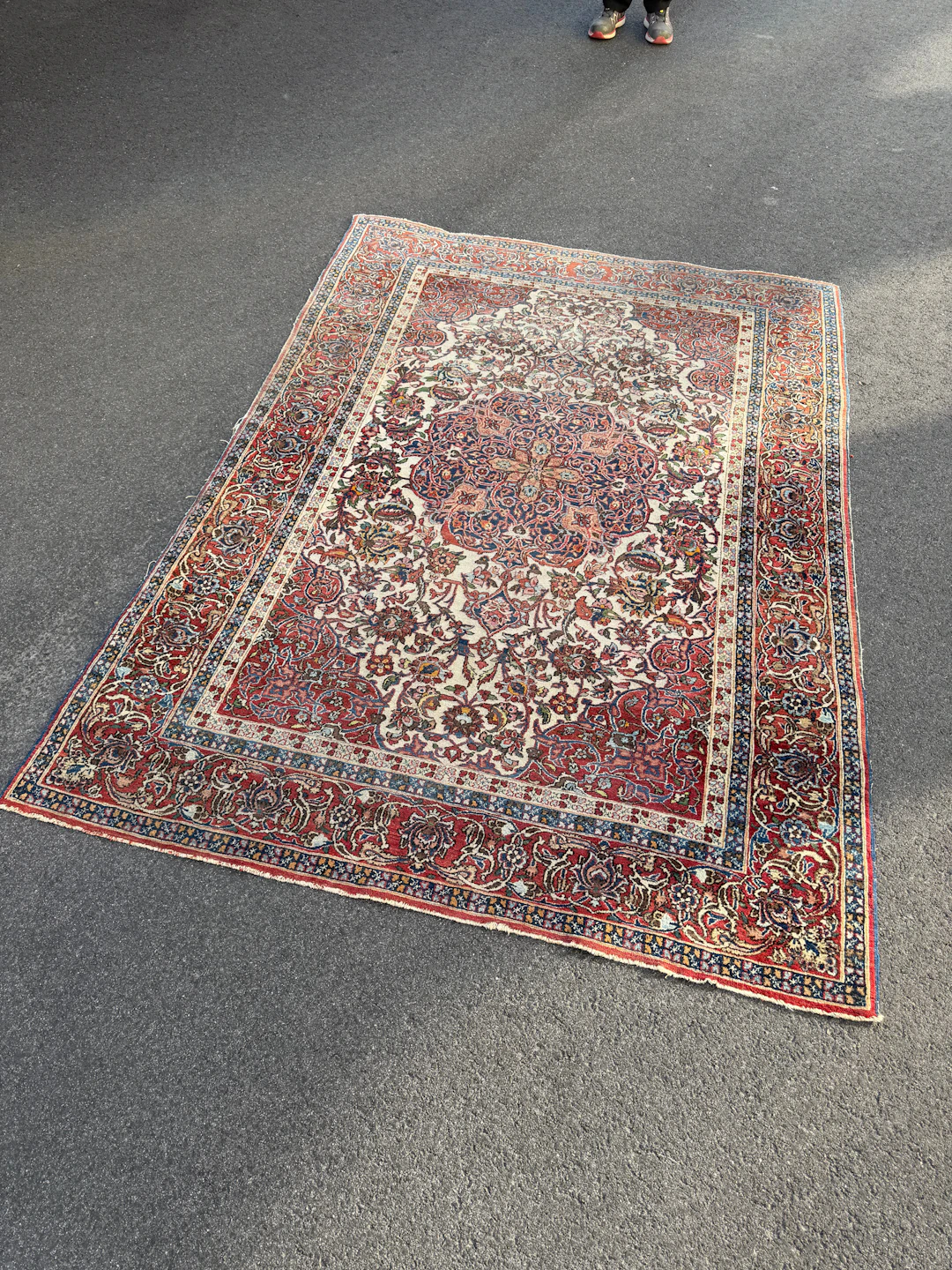MATTA, orientalisk, ca 143x202 cm.