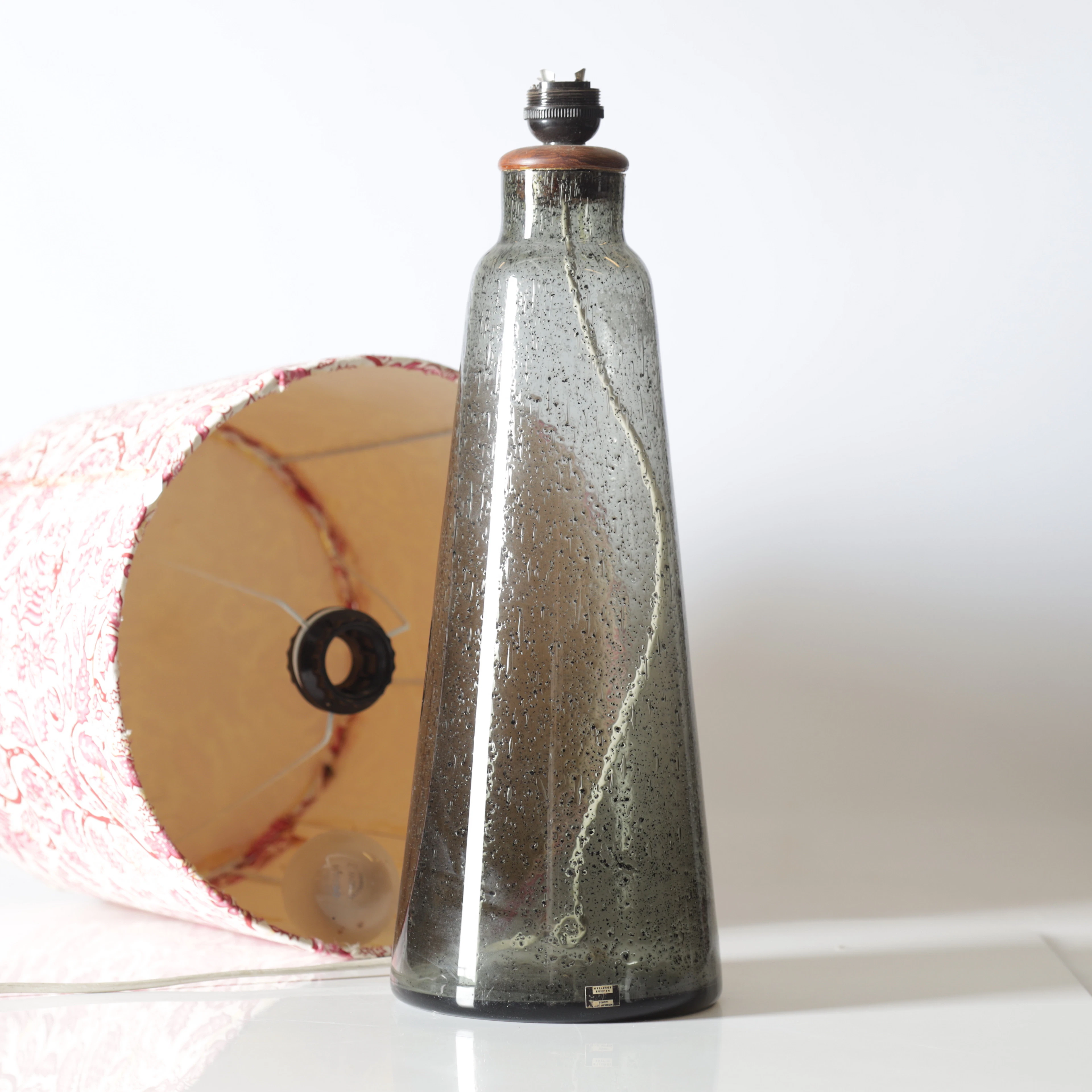 BENGT ORUP. Bordslampa, glas, Hyllinge glasbruk, 1960/70-tal.