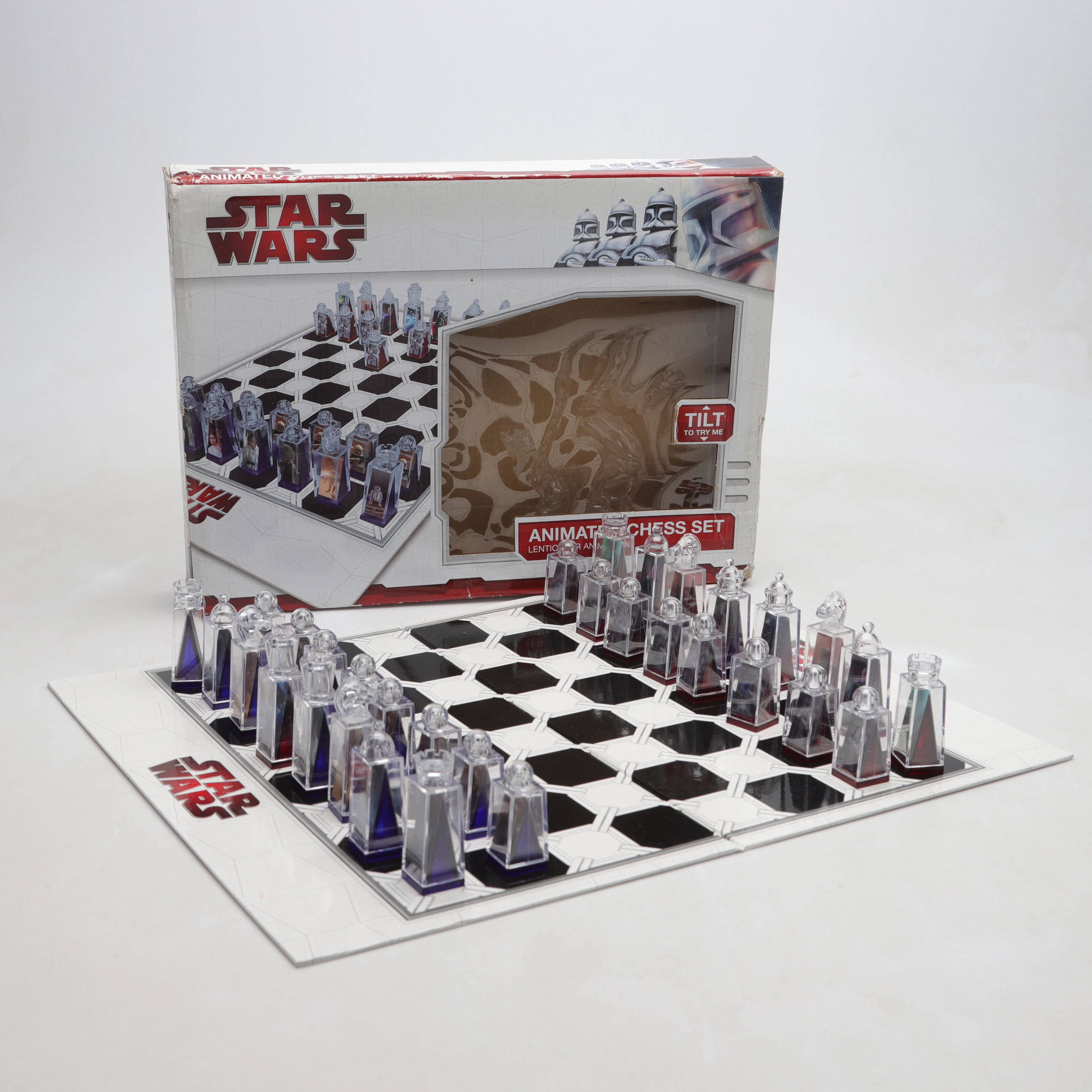 SCHACKSPEL, animated chess set. plast, Star Wars, 2000-tal.
