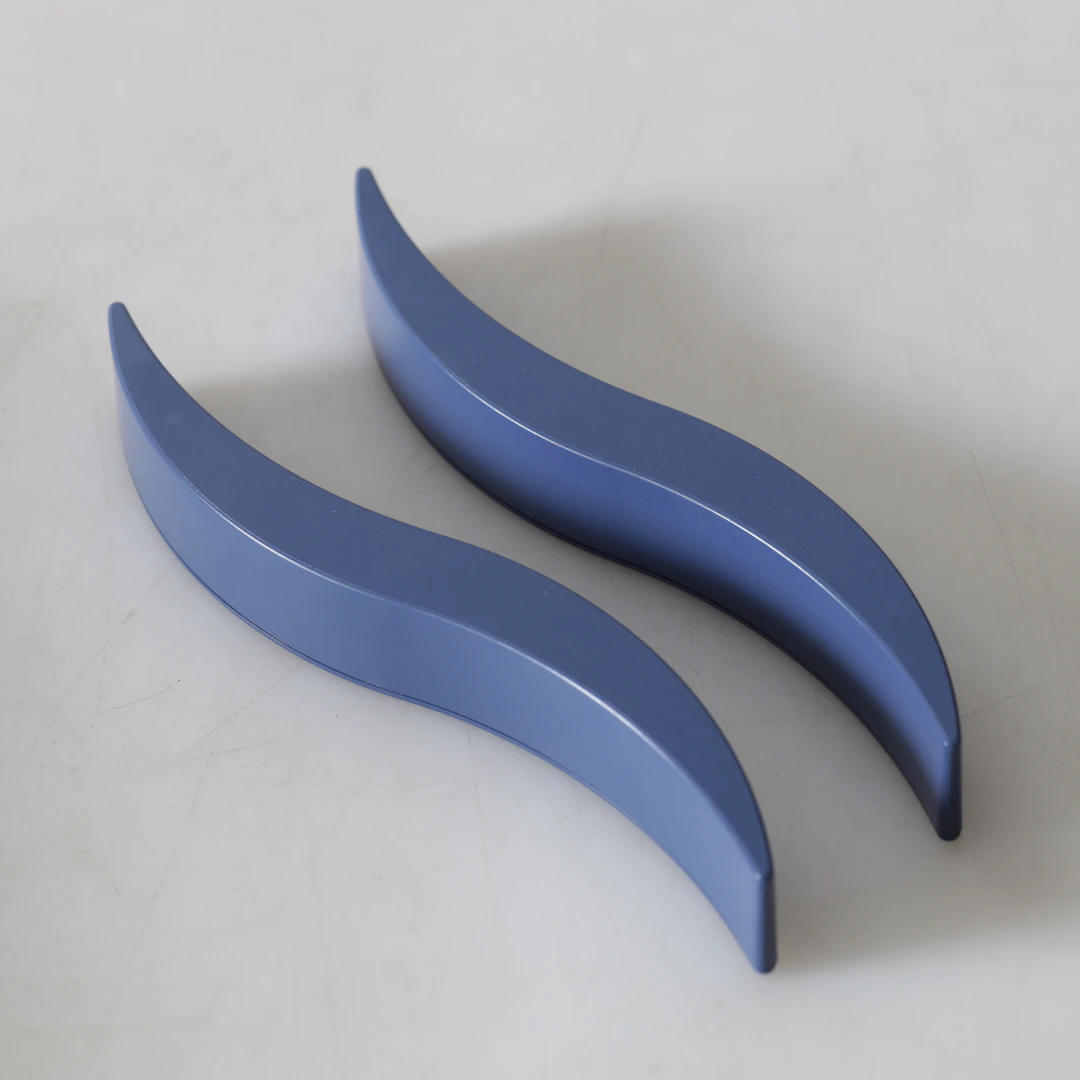 HELLE DAMKJAER. Grytunderlägg, 2. delar, "Trivet", Royal Copenhagen, samtida.