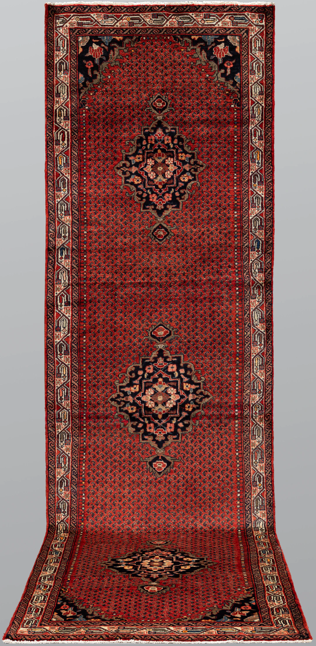 ORIENTMATTA. Hamadan gallerimodell, 415 x 120 cm.