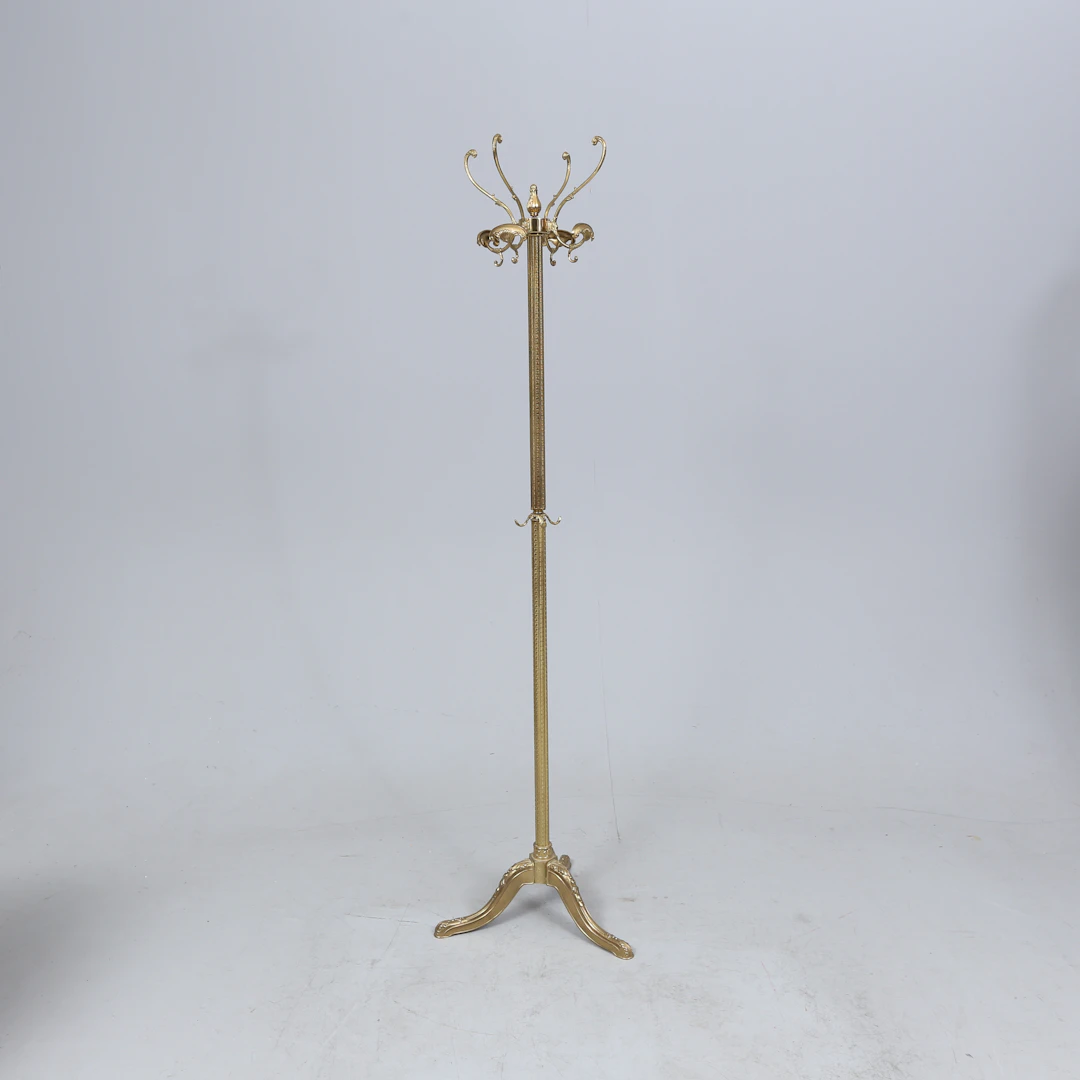 TAMBURMAJOR, gulmetall, 1900-talets andra hälft.