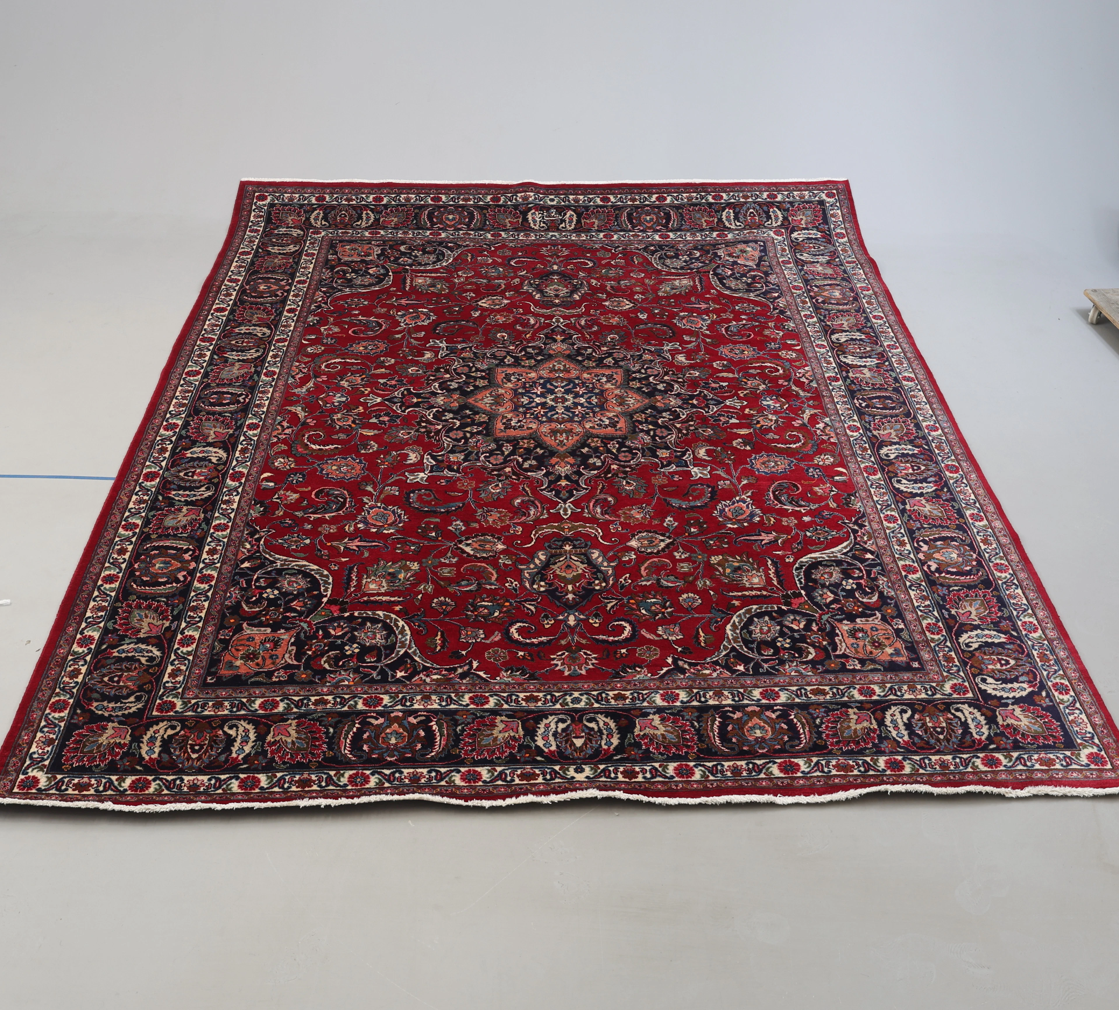 MATTA, Mashad, 300 x 385 cm.