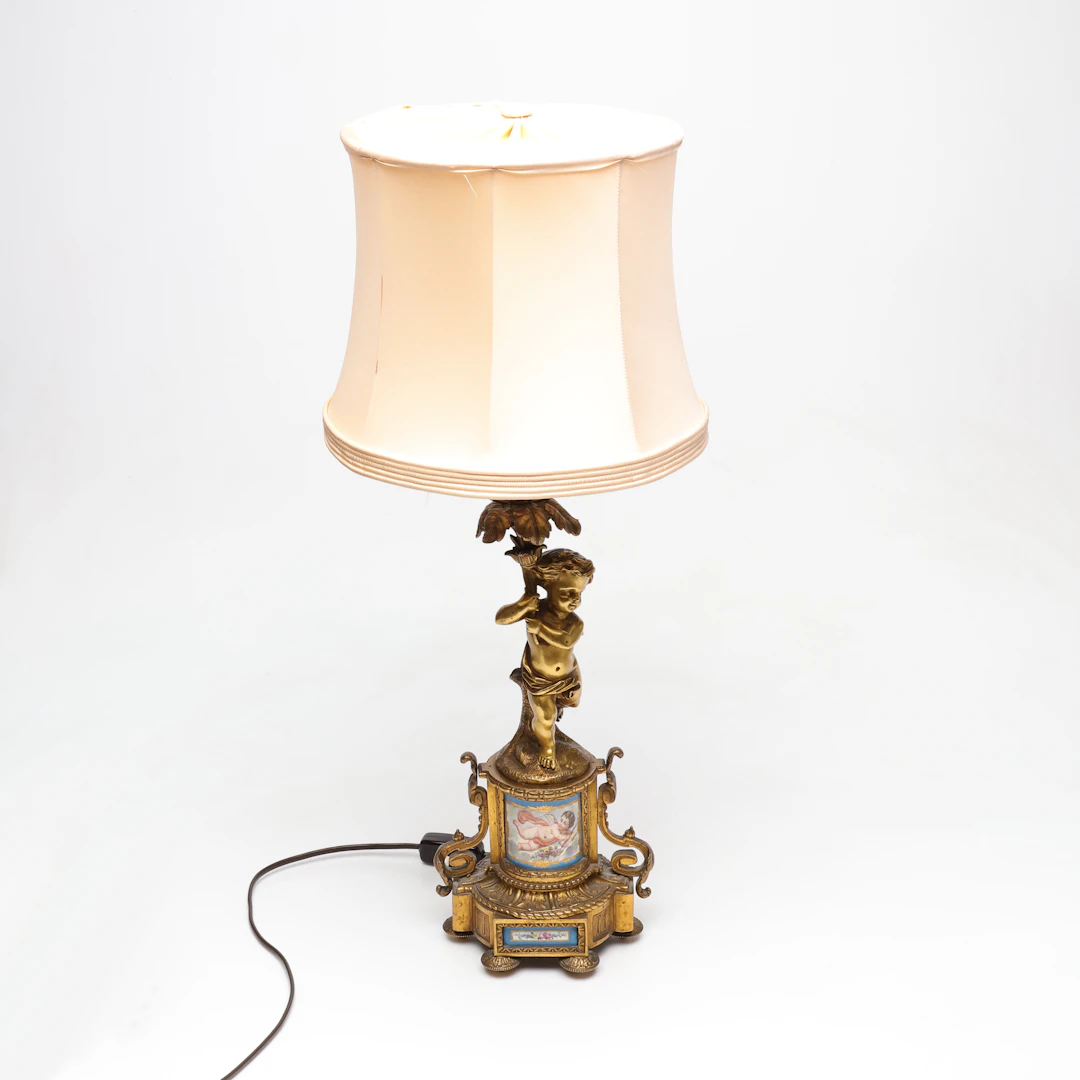 BORDSLAMPA, brons, Sévres stil, Frankrike, tidigt 1900-tal.