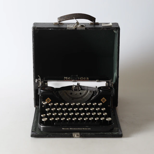 SKRIVMASKIN, Mercedes Büromaschinen Werke A:G., 1900-talets första hälft.