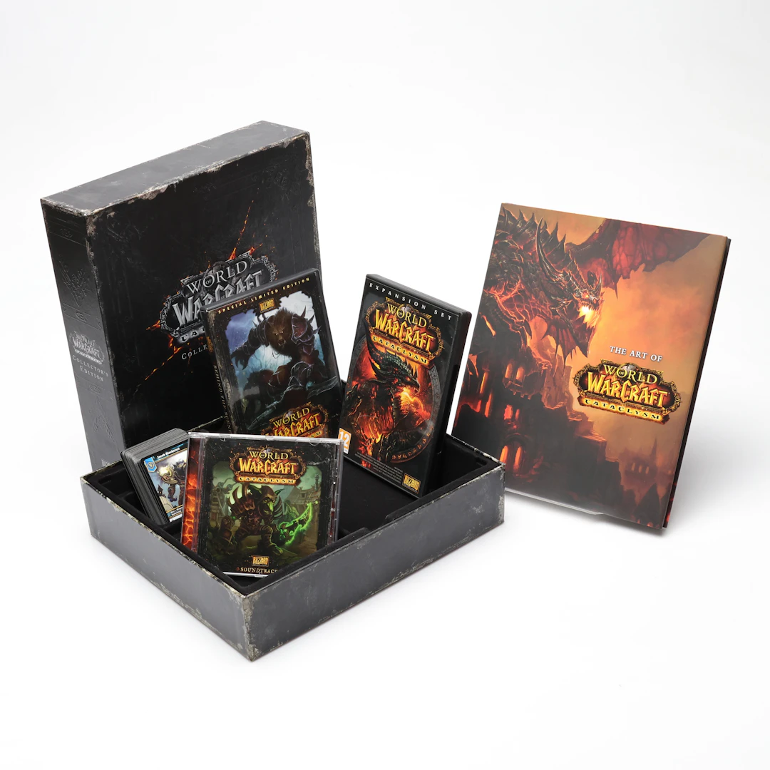 WORLD of WARCRAFT, Cataclysm, collector's edition. Blizzard Entertainment.