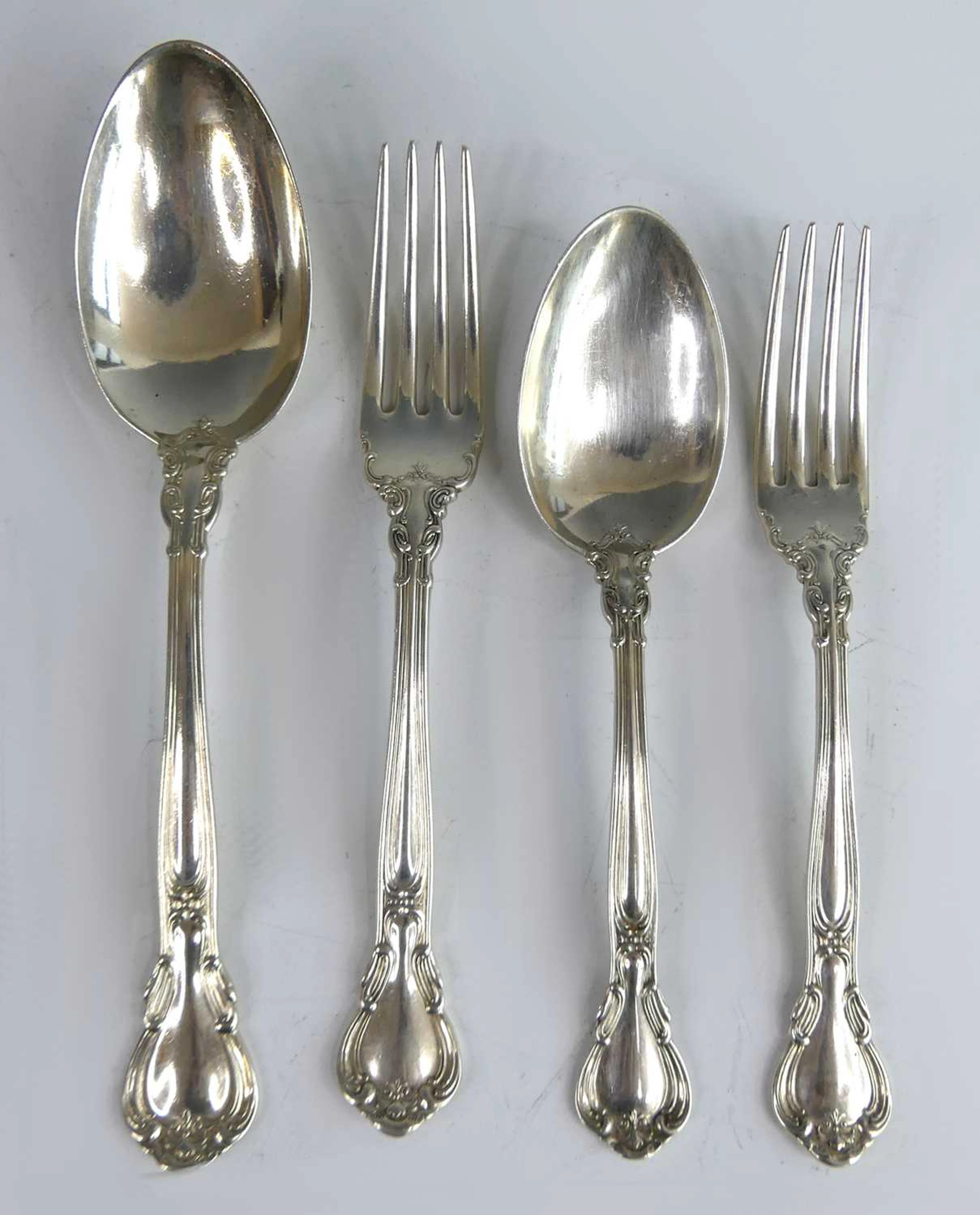Lot 2221 - A suite of Gorham Manufacturing Co silver