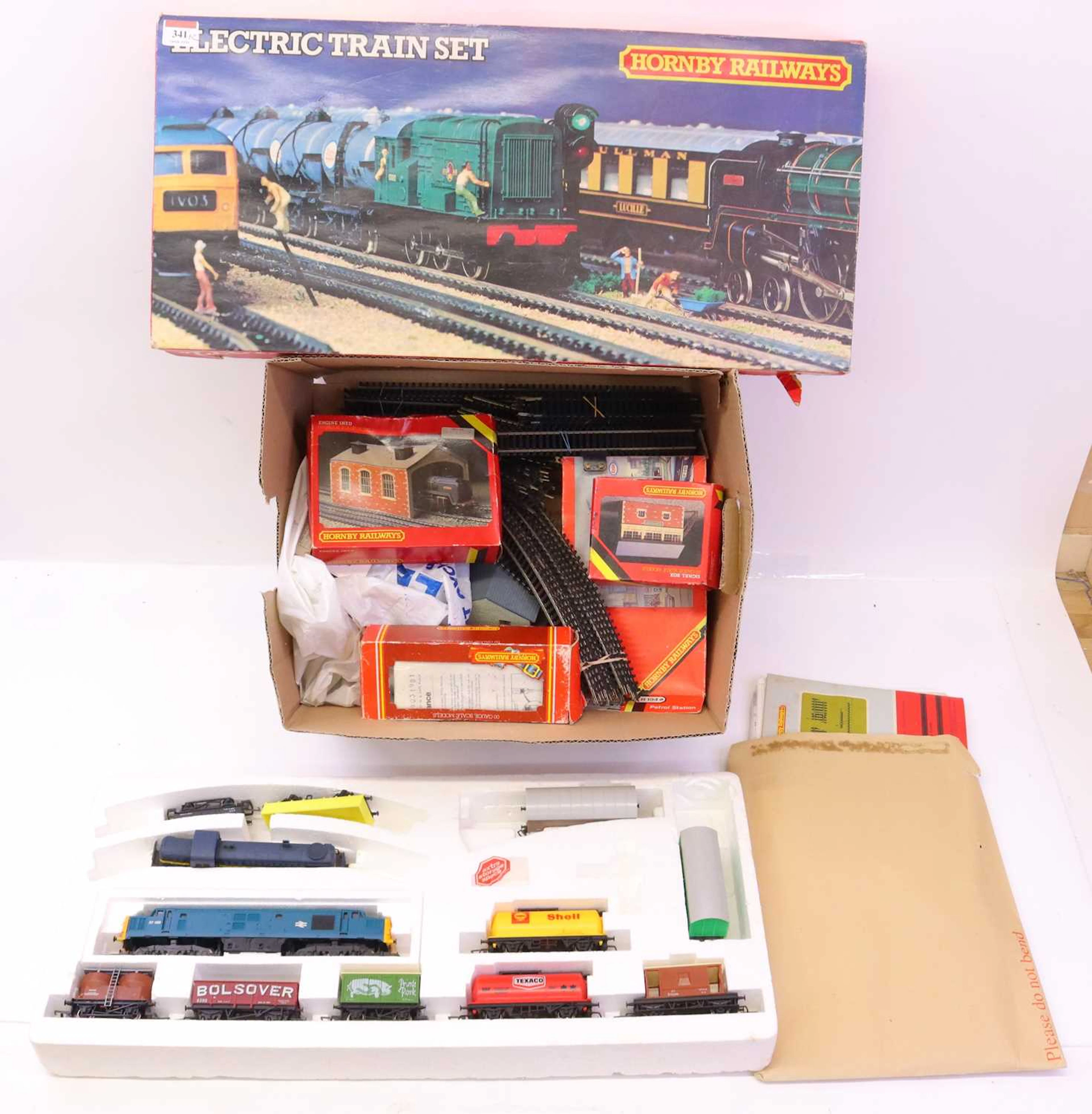 Lot 341 - Various 1980s Hornby 00 gauge items to