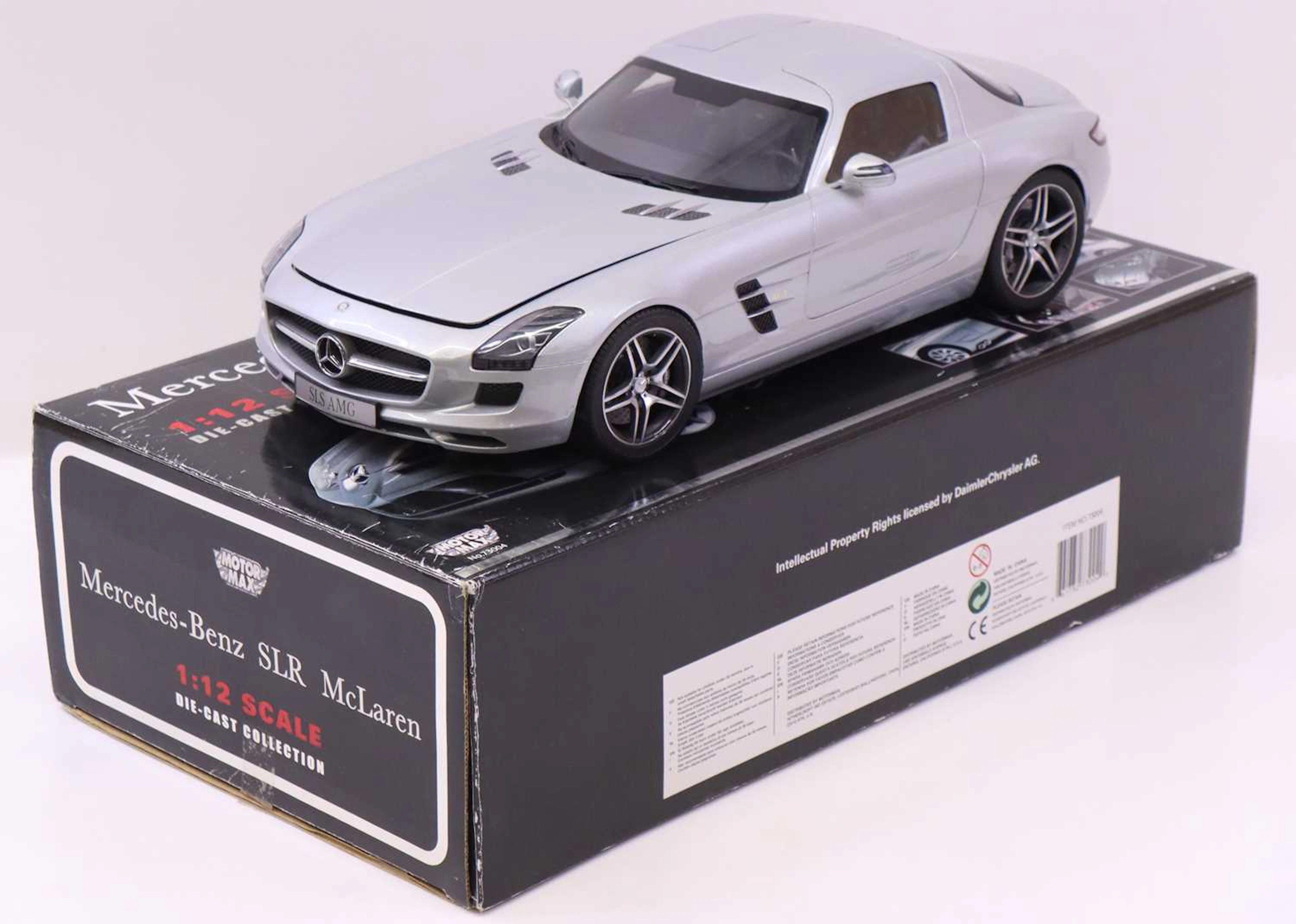 Lot 366 - Motor Max No.73004, 1/12th scale diecast