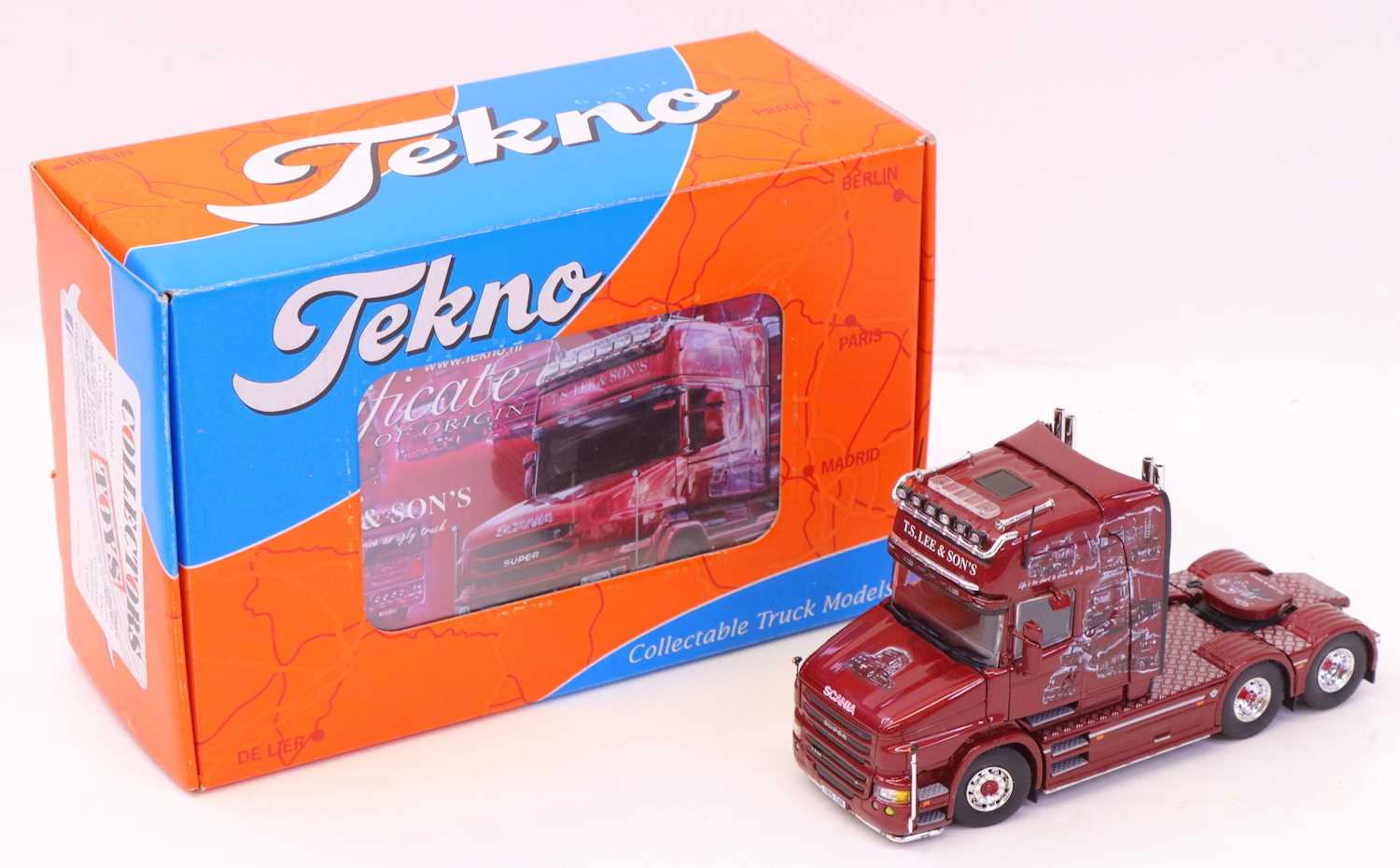 Lot 77 - Tekno 1/50th scale Tri-Nations Units
