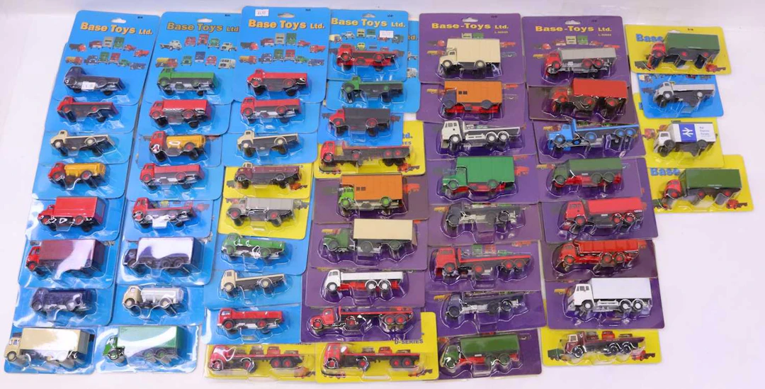 Lot 259 - 50+ carded Base Toys mixed commercial