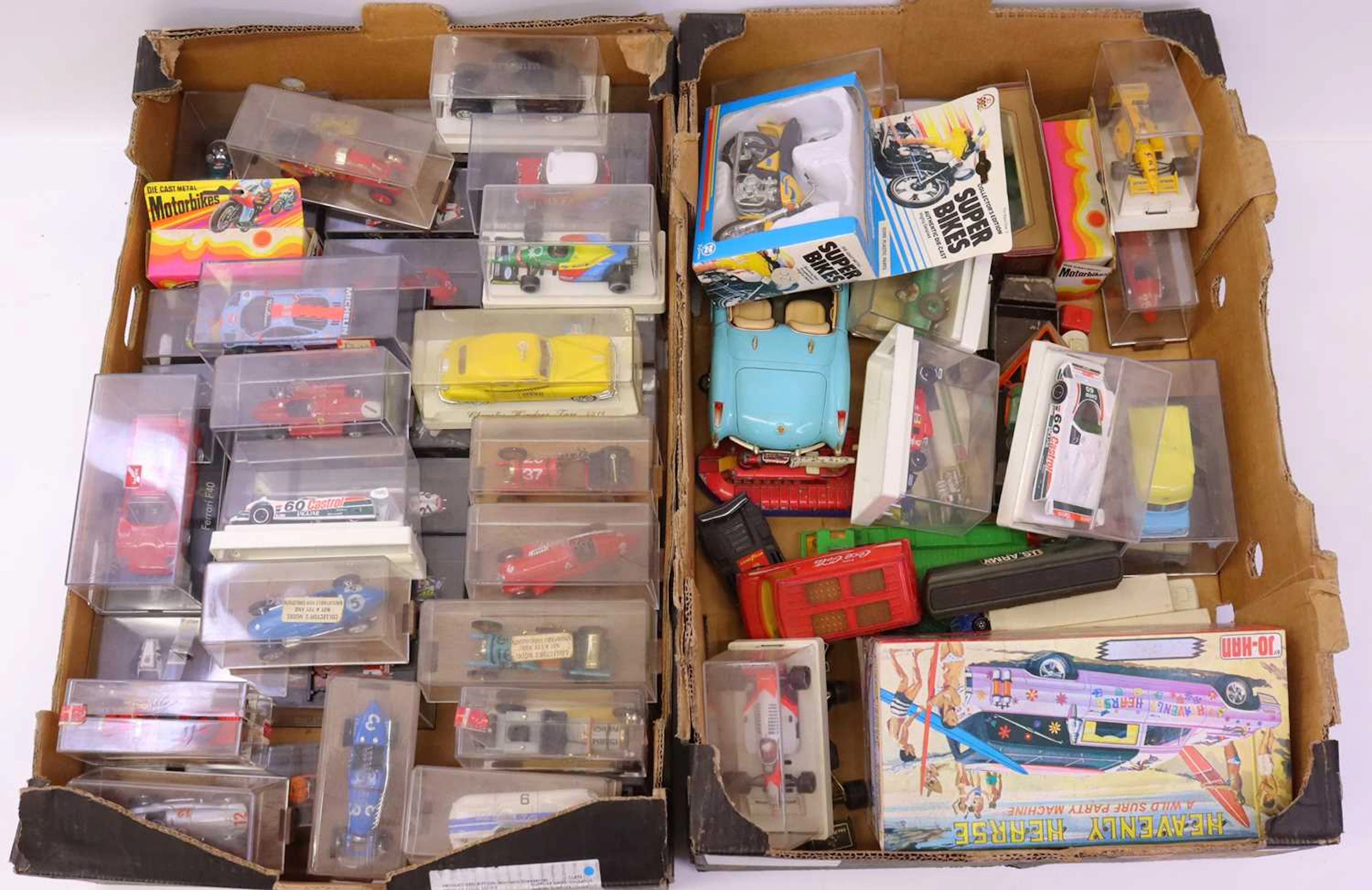 Lot 205 - A box containing mostly Solido models and