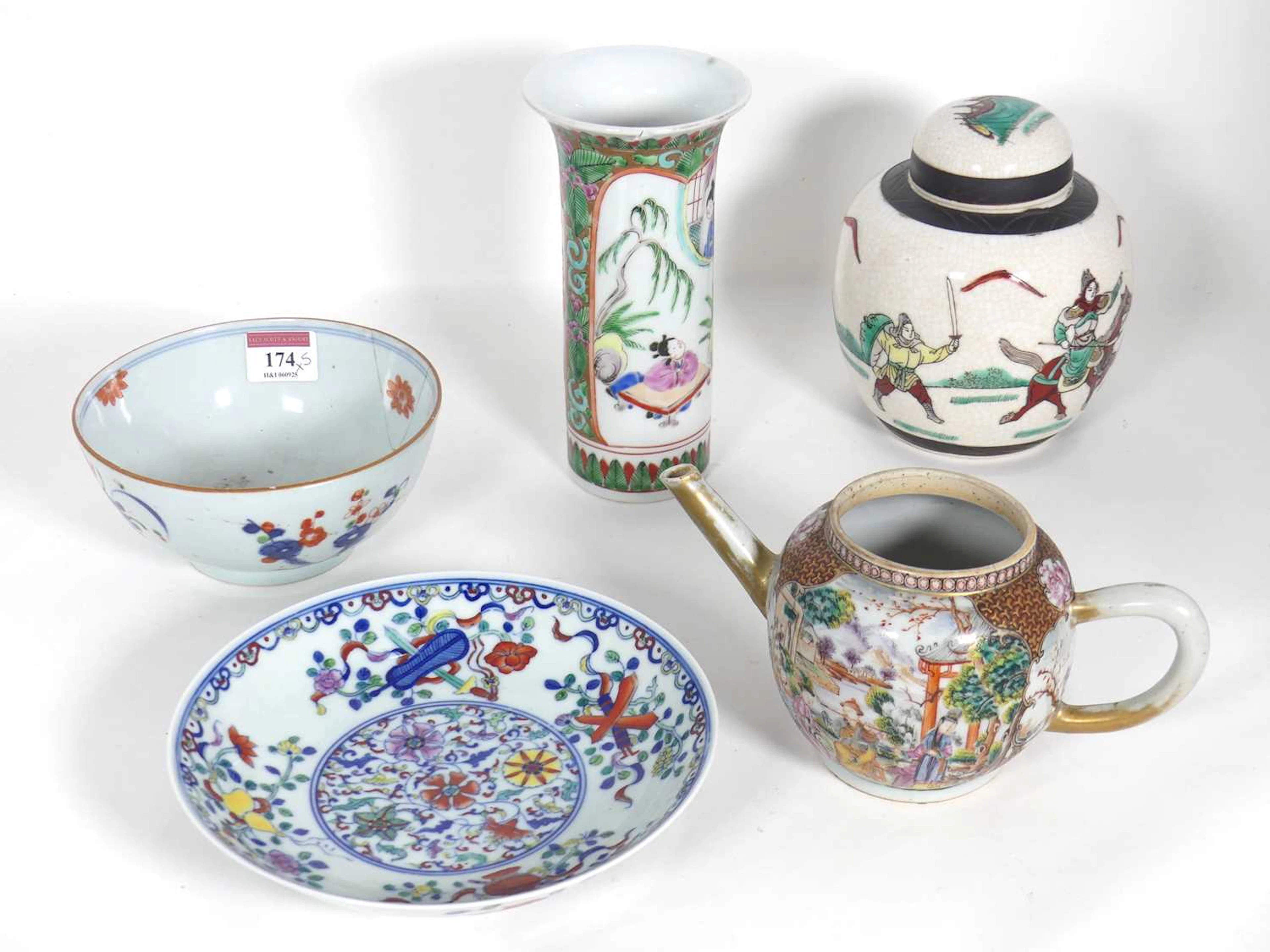 Lot 174 - A group of Chinese ceramics, to include a