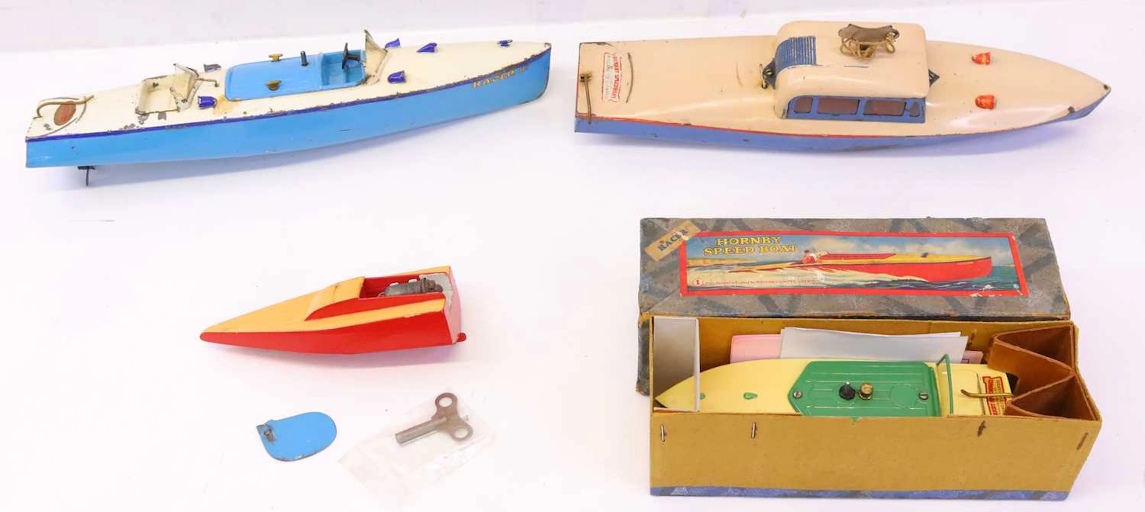 Lot 307 - Hornby a small collection of Tinplate