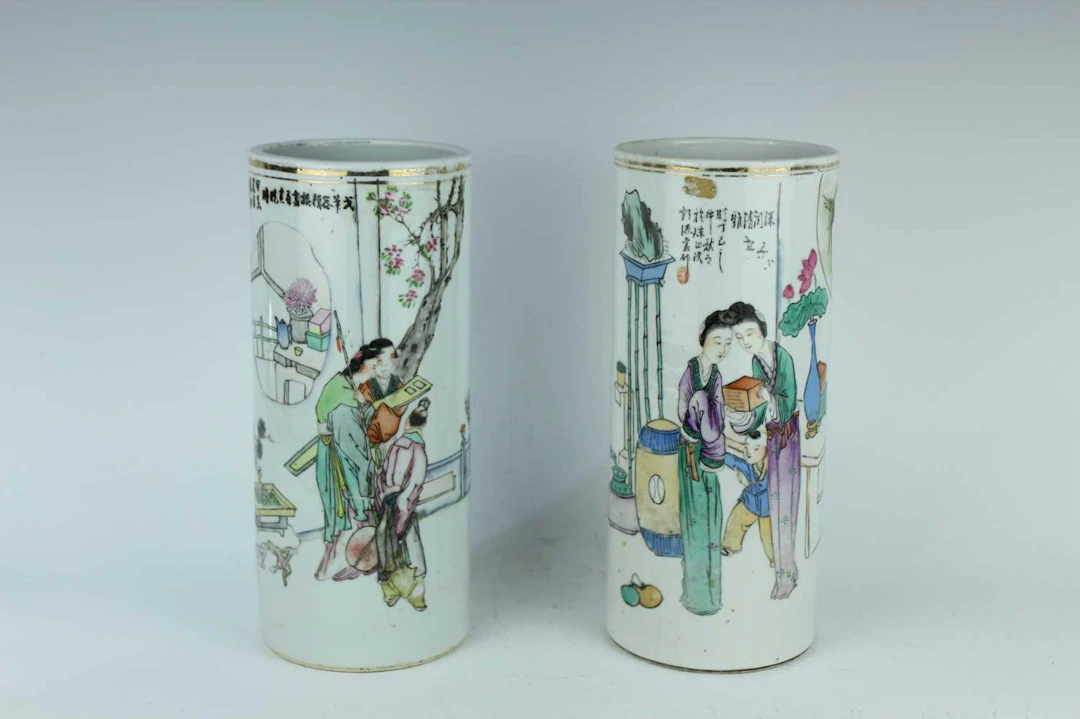 Lot 147 - A pair of Chinese famille rose figural hat