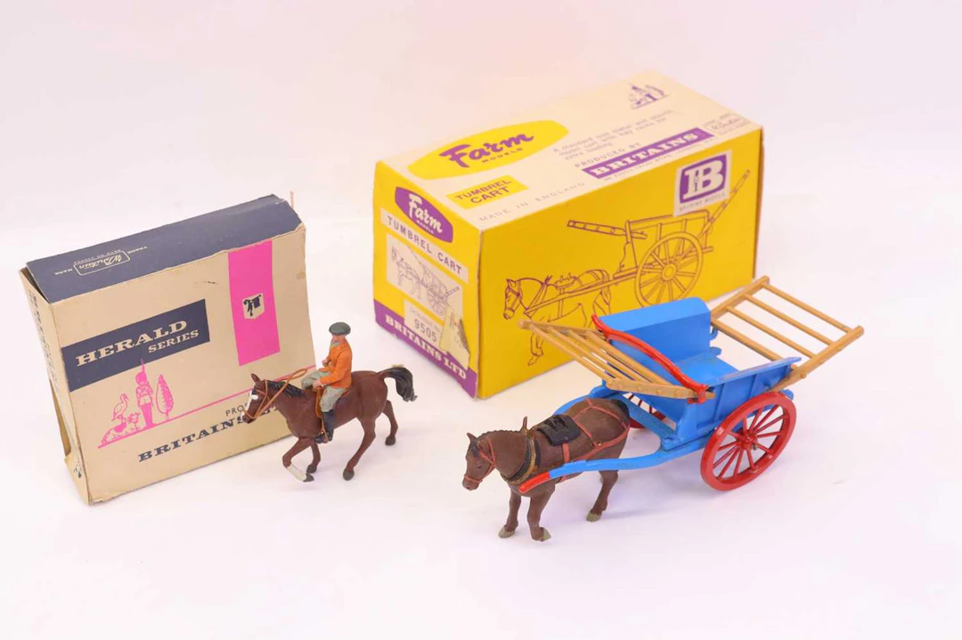 Lot 583 - Britains series group of 2 to include Farm