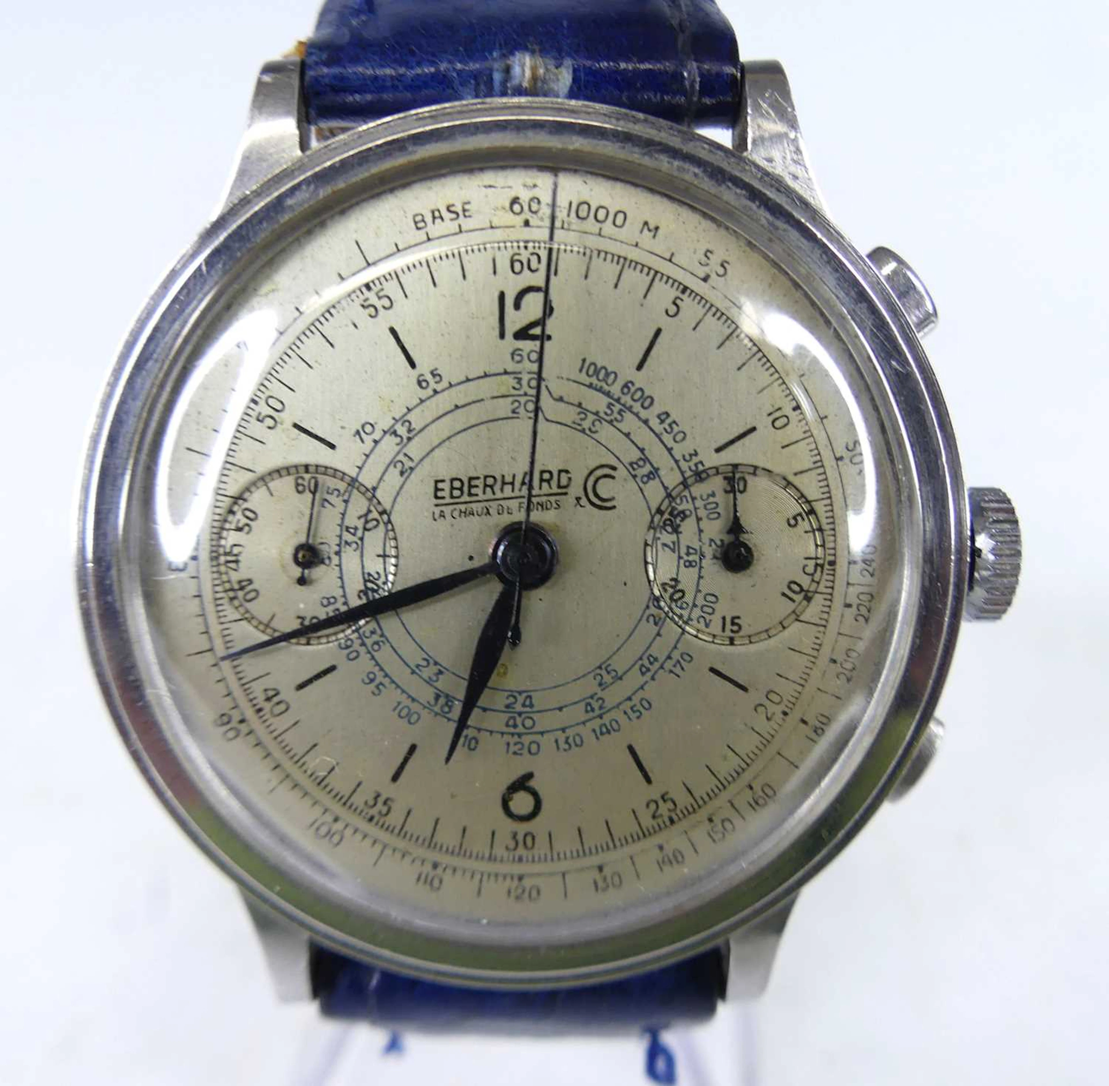 Lot 2627 - A gent's large size stainless steel