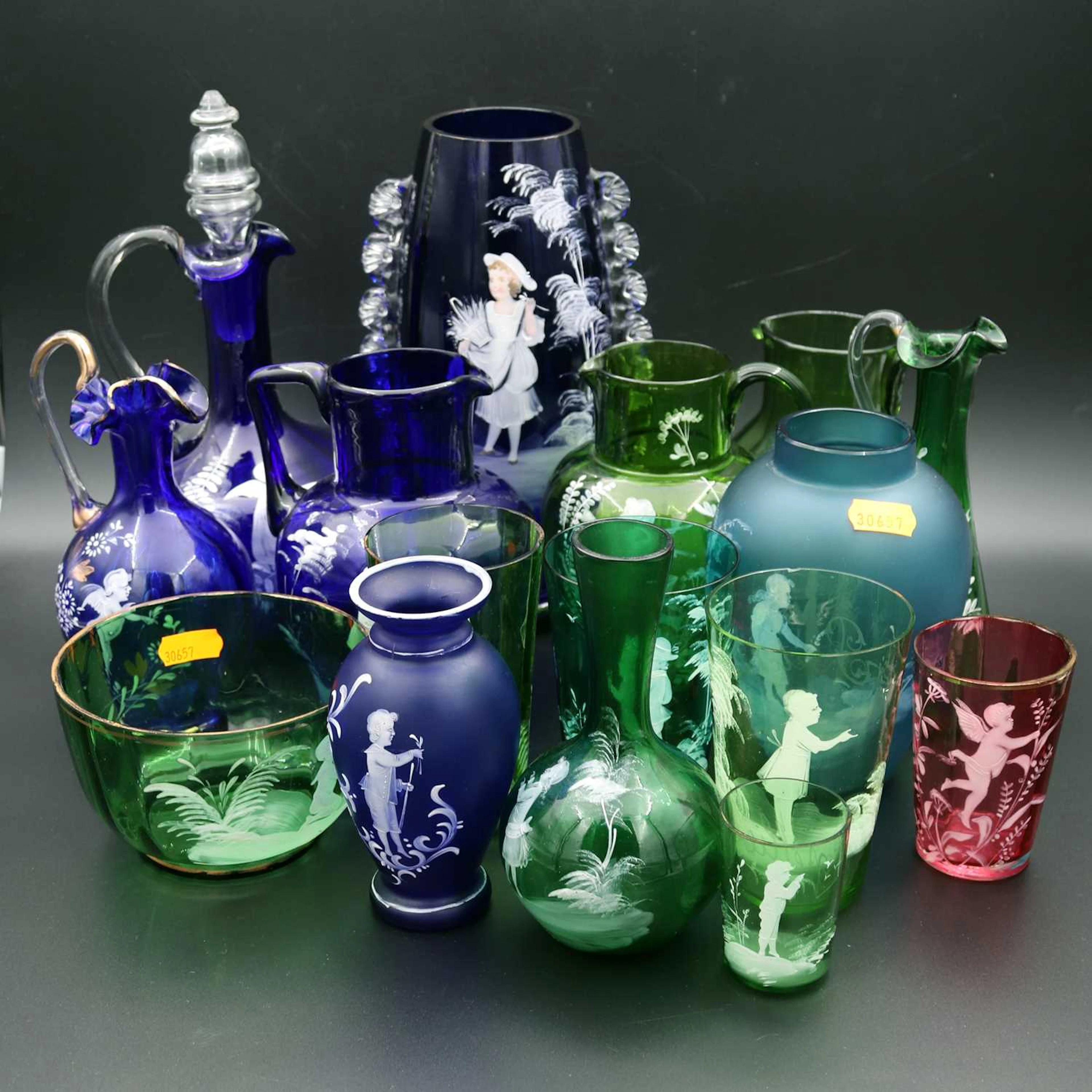 Lot 136 - A collection of cameo glassware in the