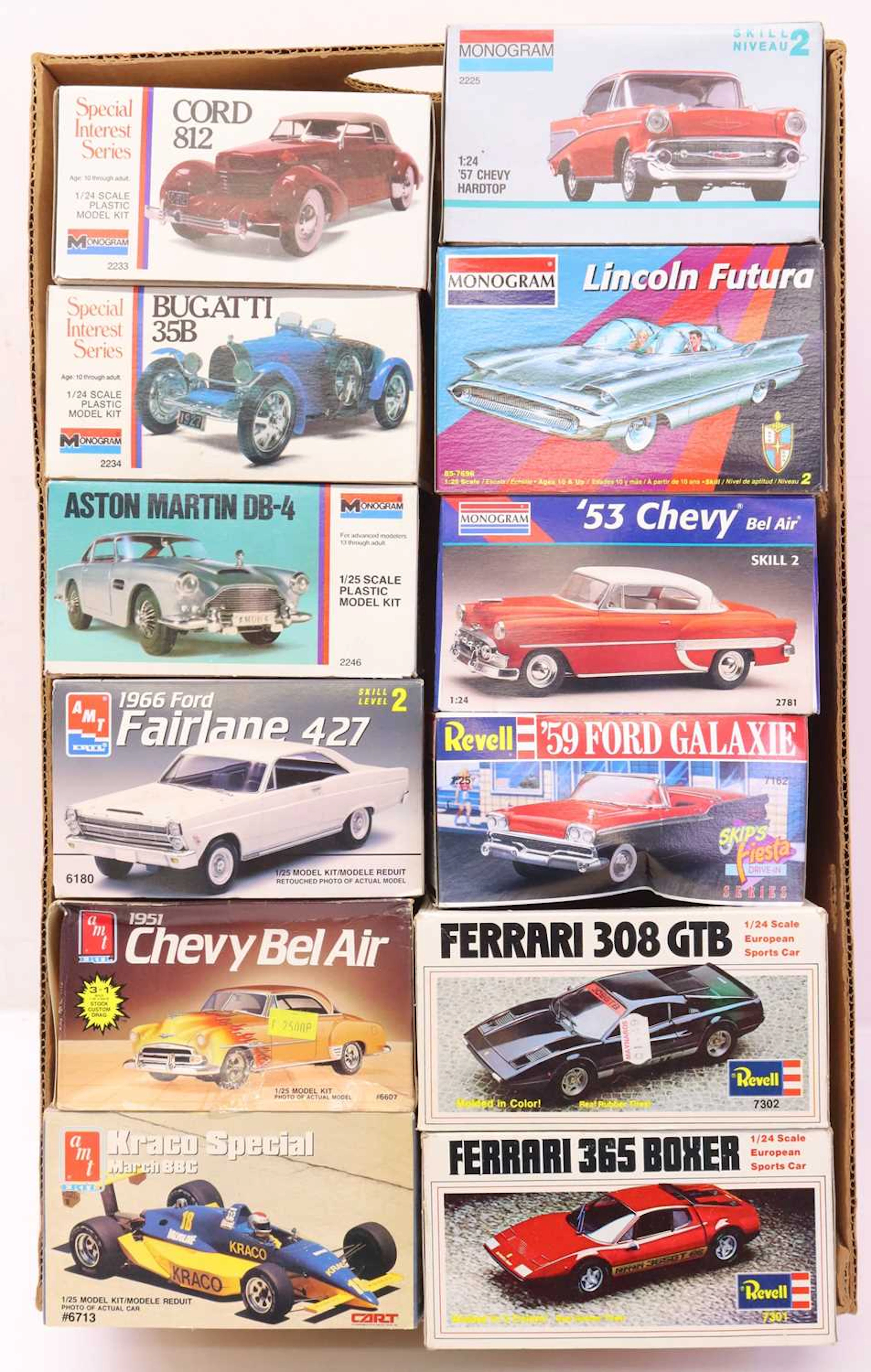 Lot 45 - Collection of 1/24 and 1/25th scale plastic