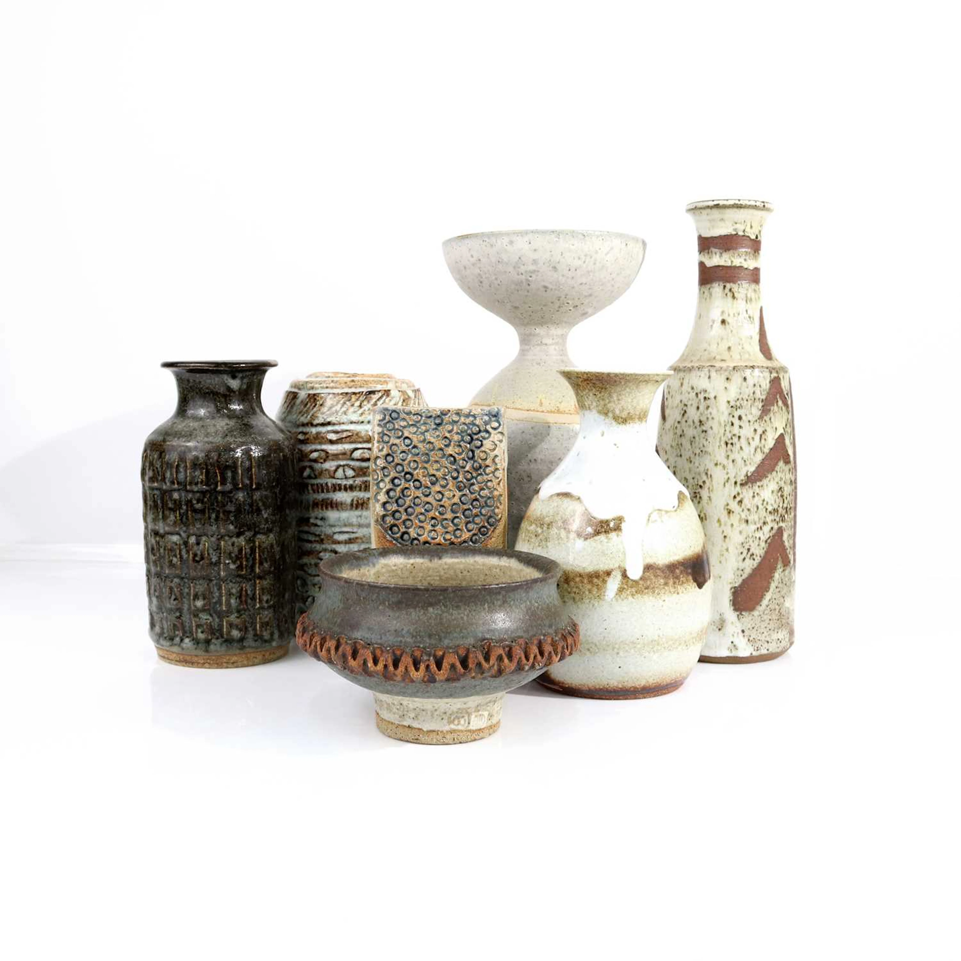 Lot 289 - A collection of seven various contemporary