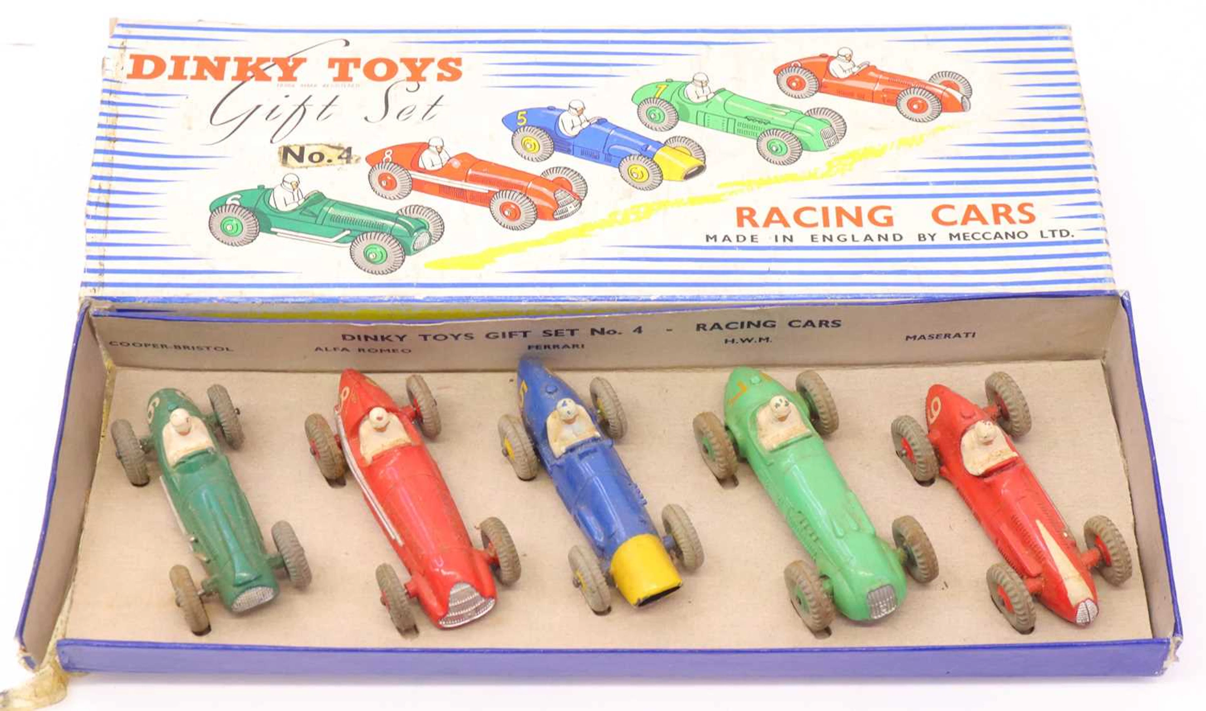 Lot 129 - Dinky Toys Gift Set 4 Racing cars, complete