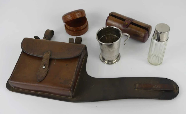 Lot 1304 - A sandwich tin saddle case, of typical hand