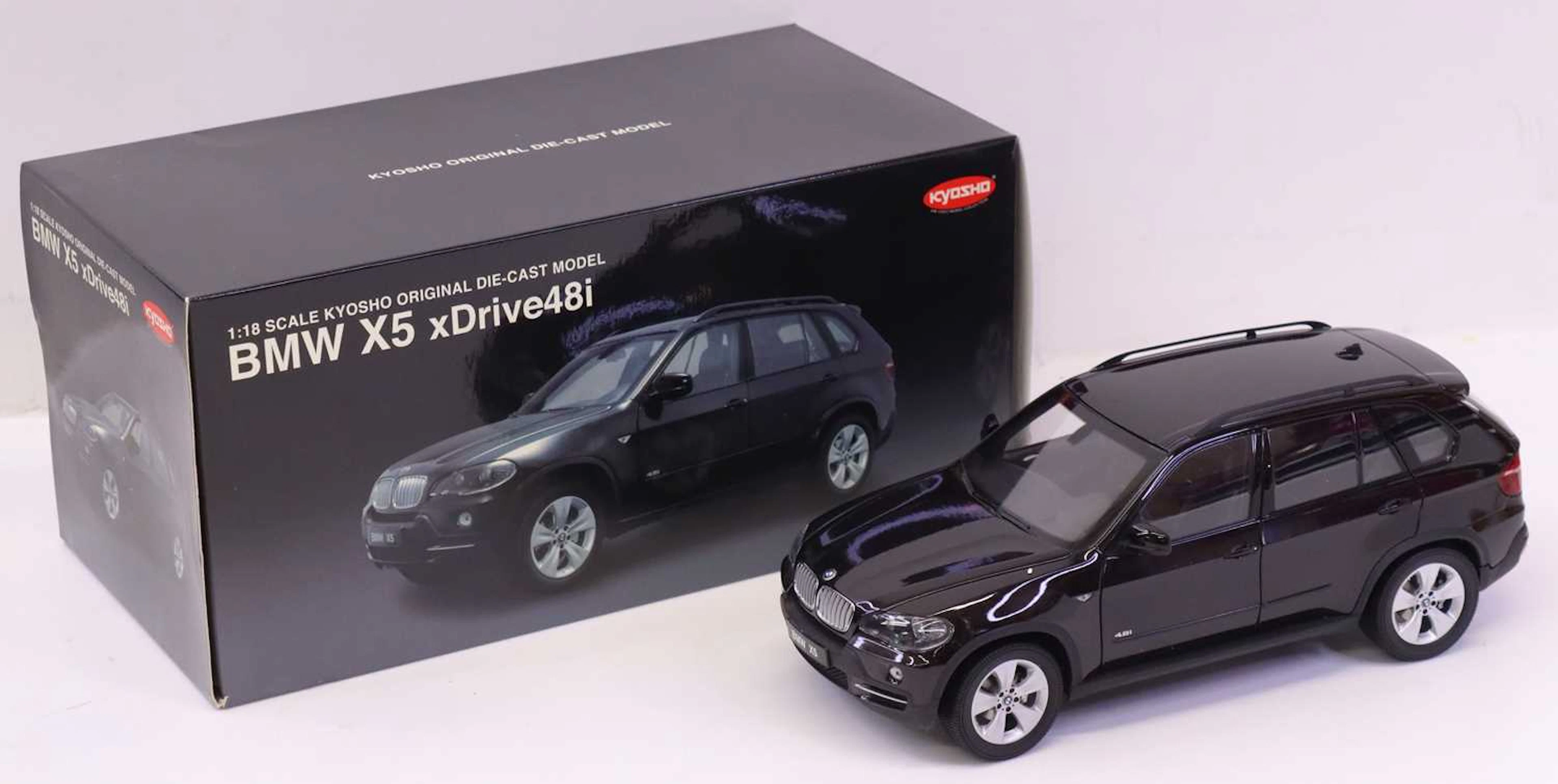 Lot 140 - Kyosho 1/18th scale diecast model of a BMW