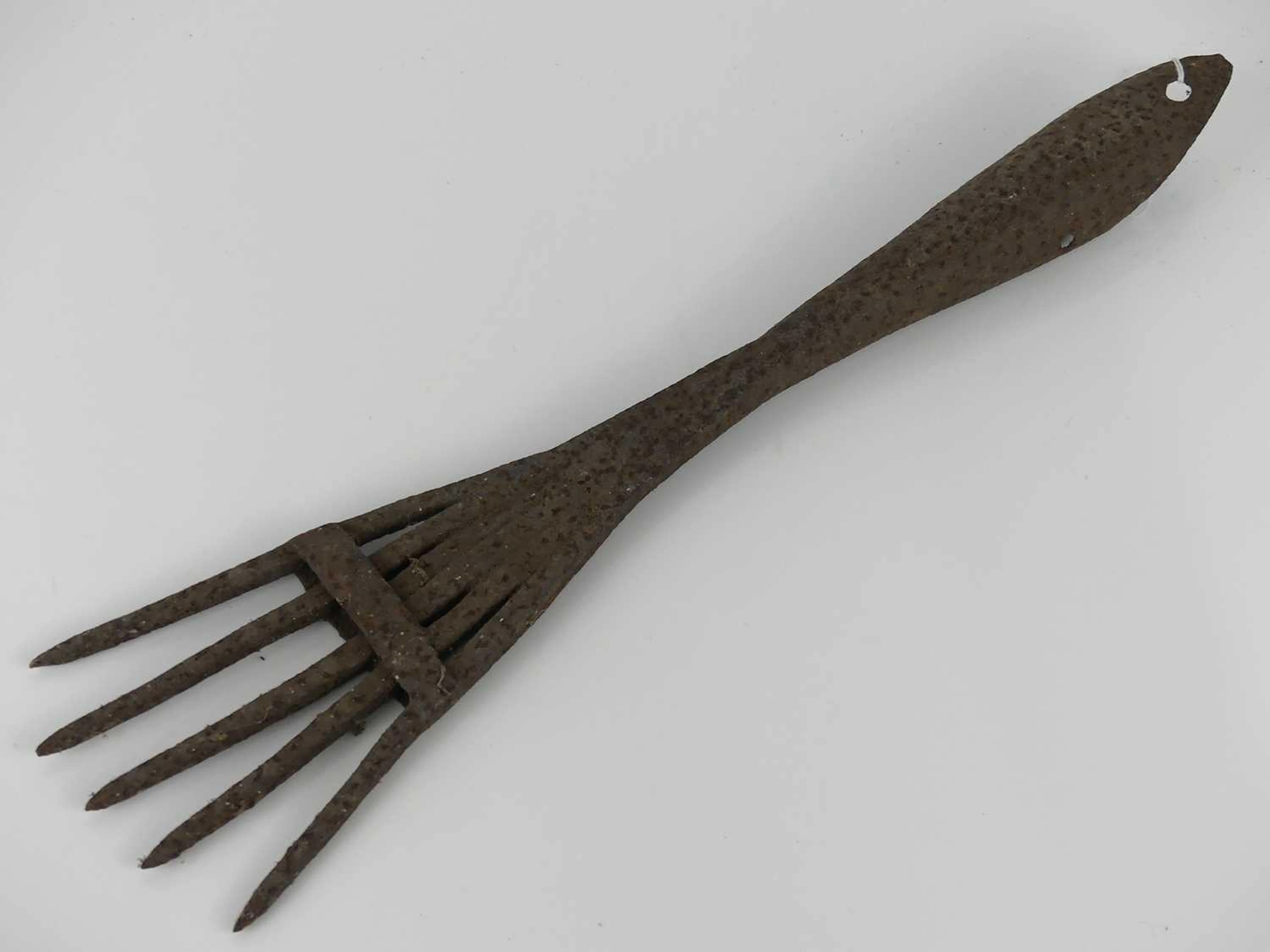 Lot 1342 - A 19th century wrought iron pike dart, or