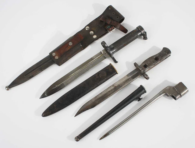 Lot 1290 - A Swedish M1896 Mauser bayonet, having a