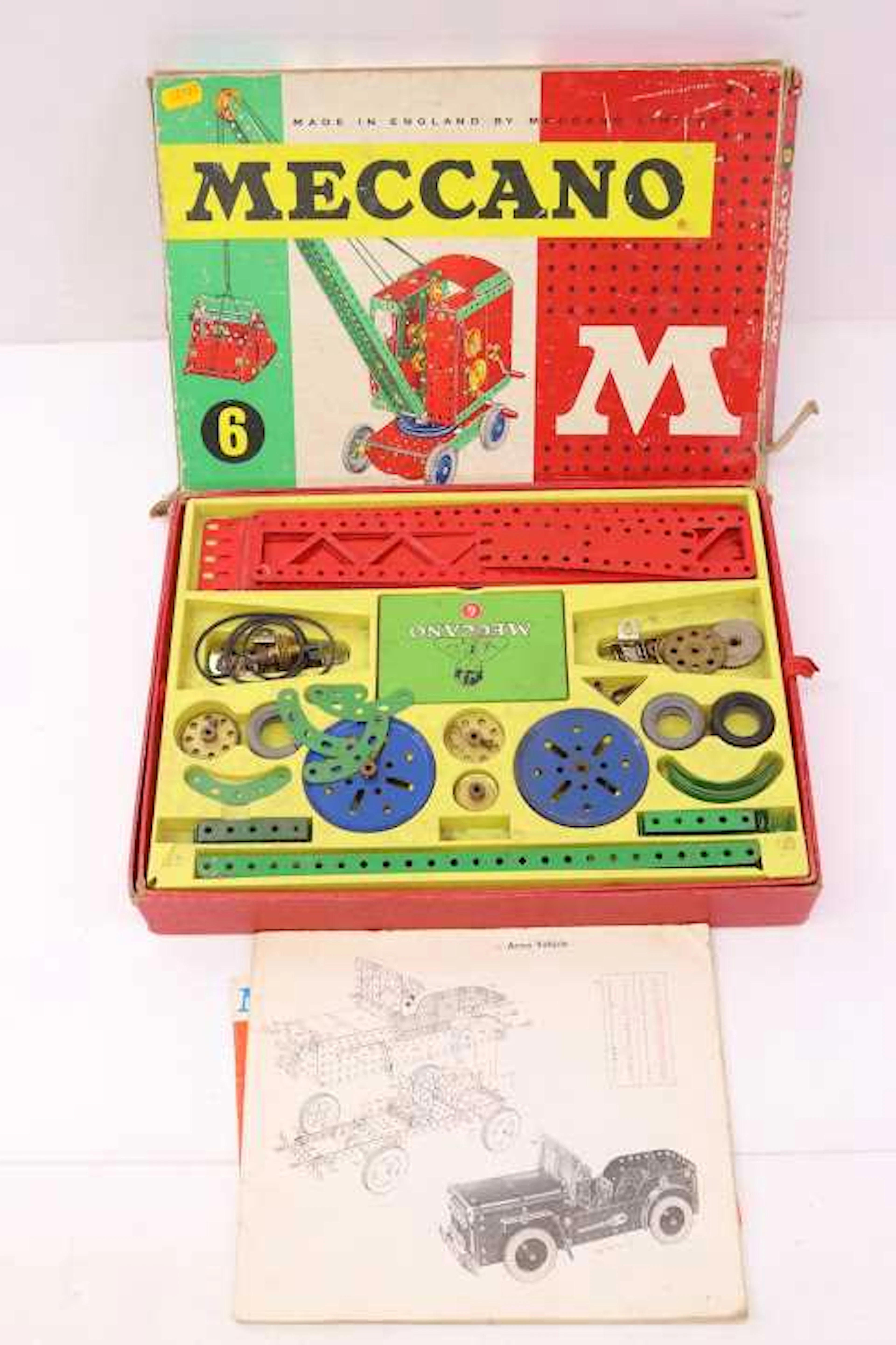 Lot 593 - Meccano outfit No. 6, comprising red and