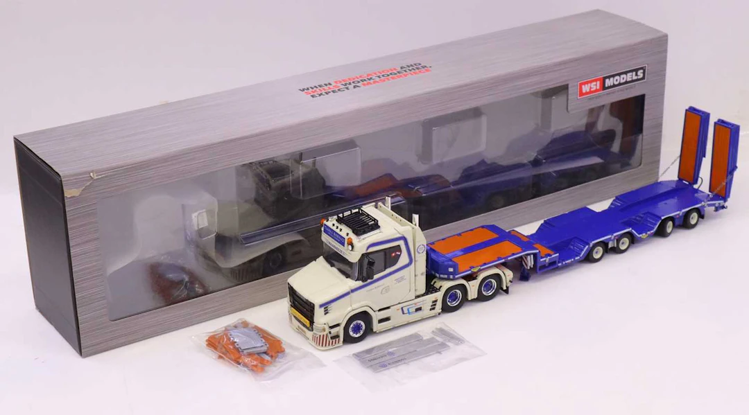 Lot 148 - A WSI Models 1:50 scale no. 02-3775 Twan