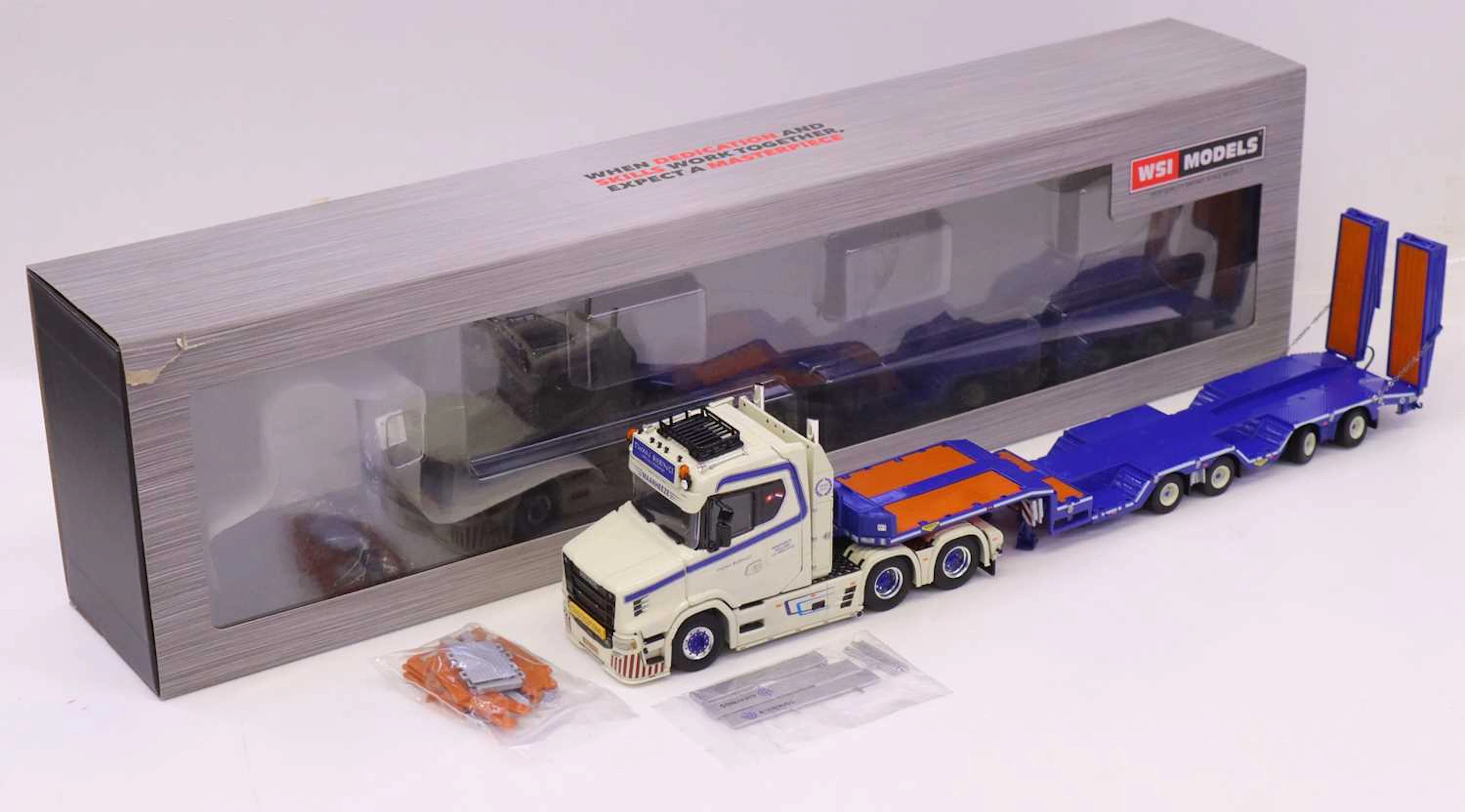Lot 148 - A WSI Models 1:50 scale no. 02-3775 Twan