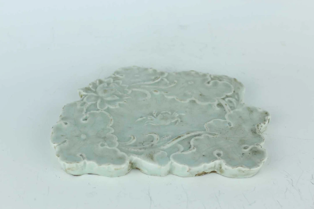 Lot 56 - A Chinese Qingbai-glazed lotus pond and crab