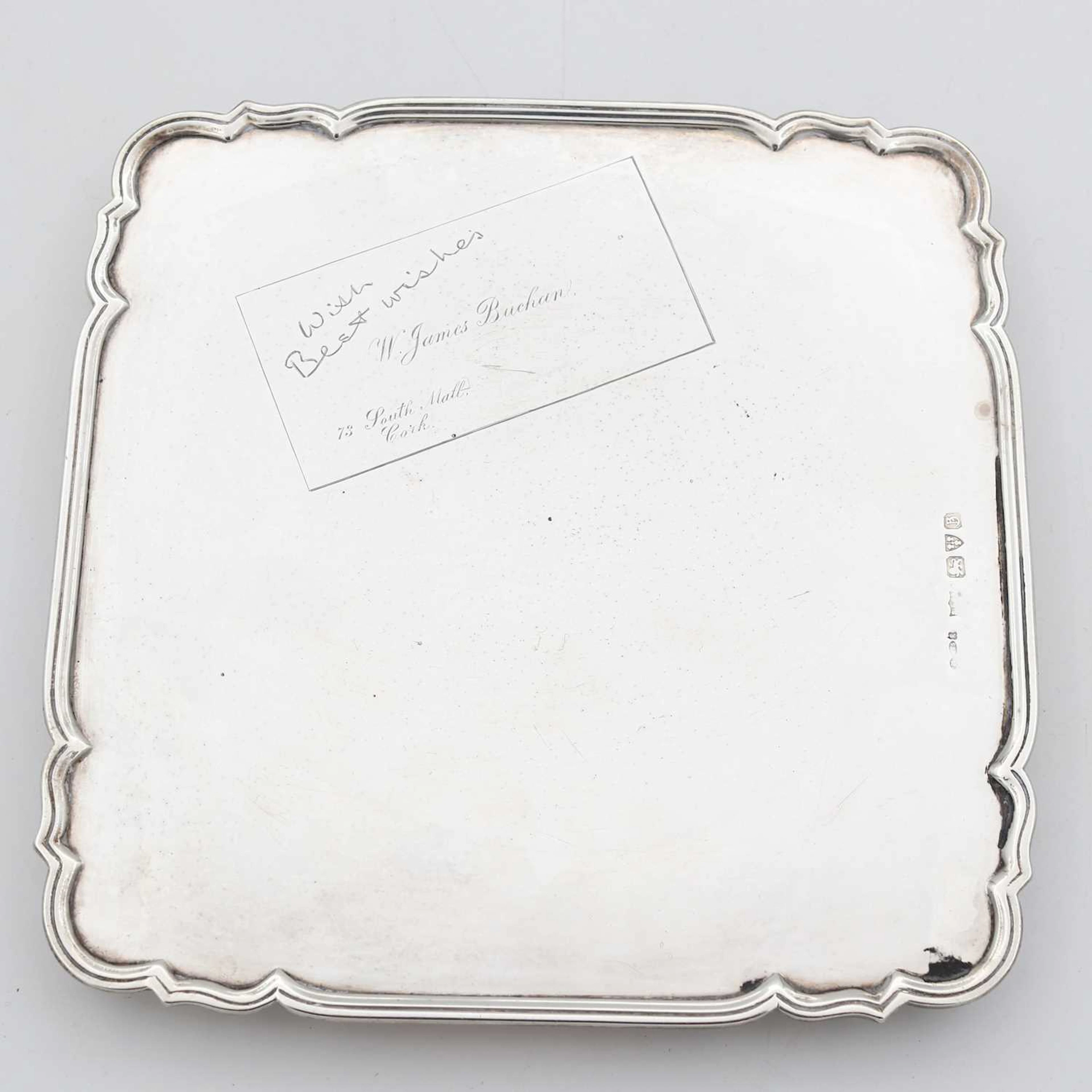 Lot 349 - An early 20th century silver card waiter, of