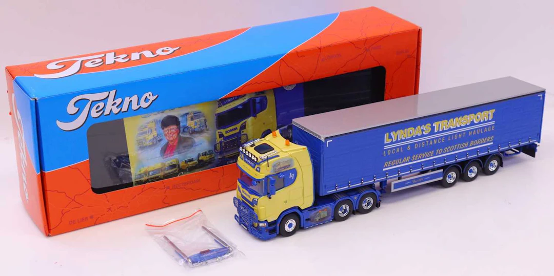 Lot 57 - Tekno 1/50th scale No.87532 Lyndas Transport
