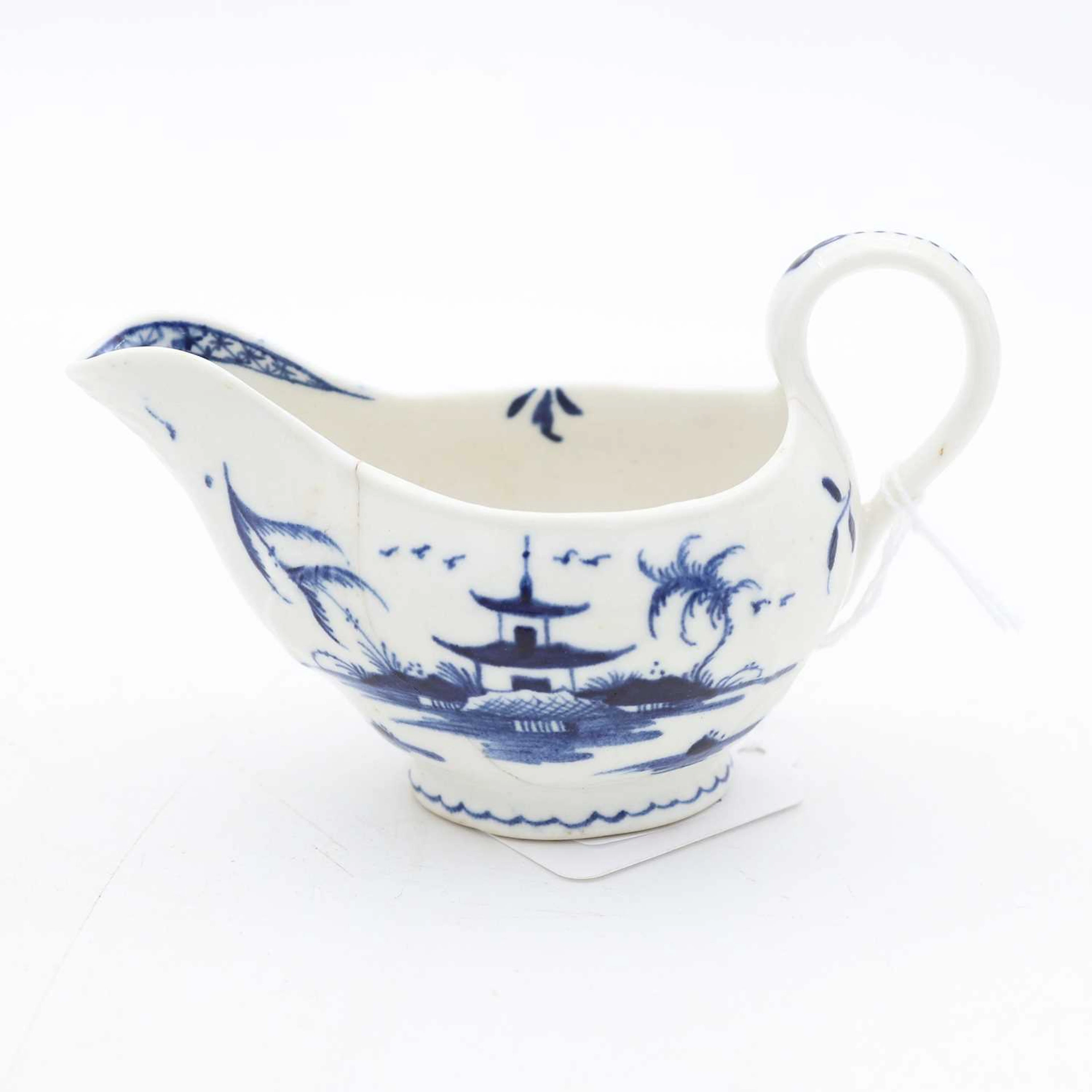 Lot 118 - A Derby porcelain blue and white decorated