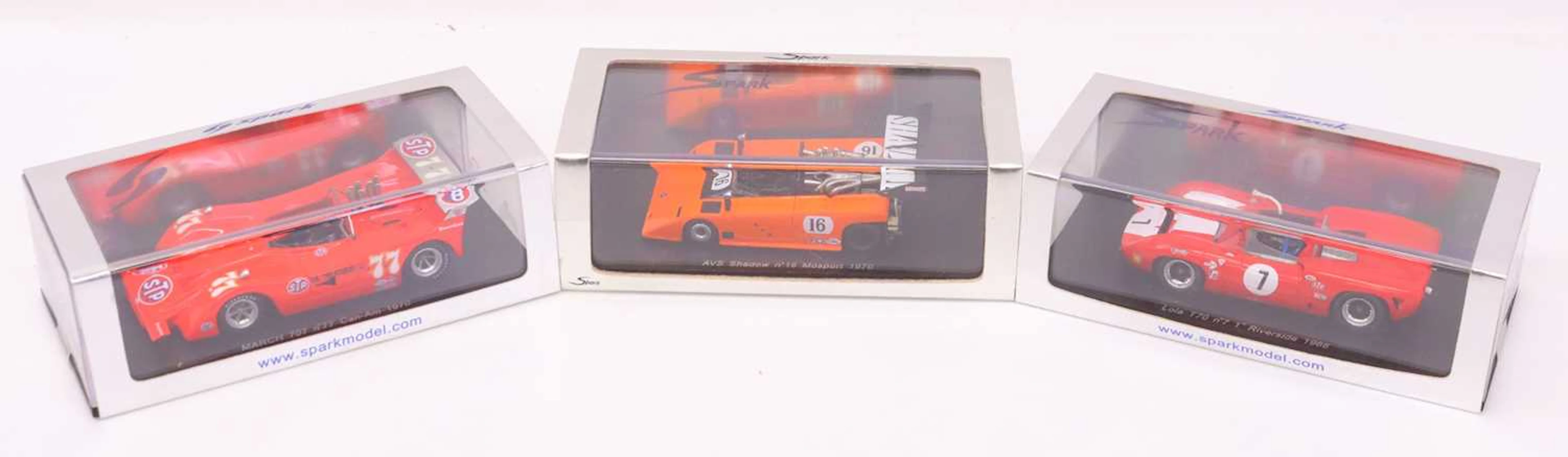 Lot 542 - Sparks Models group of 3 to include: No.1106