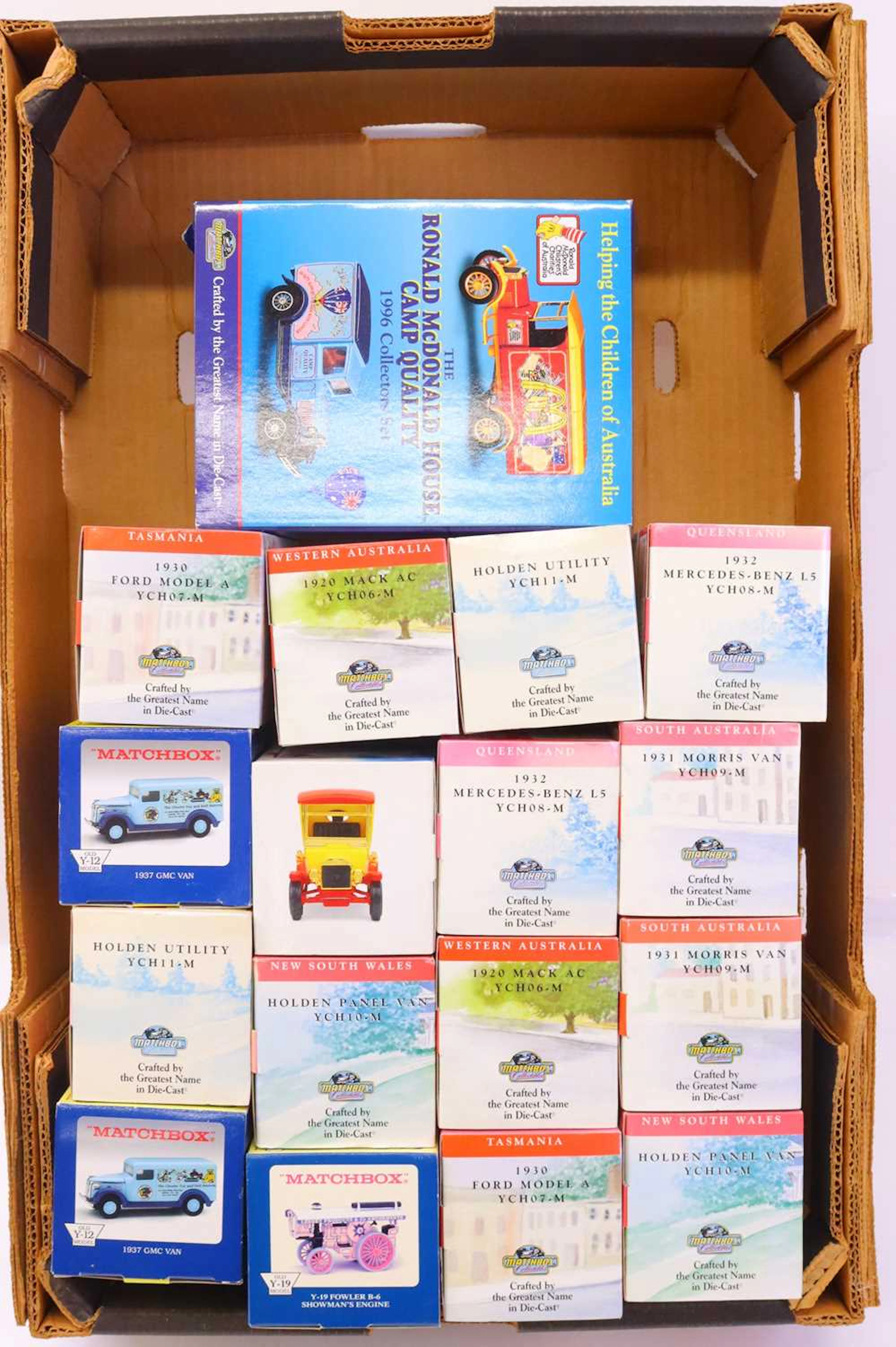 Lot 382 - One tray containing various Matchbox Models