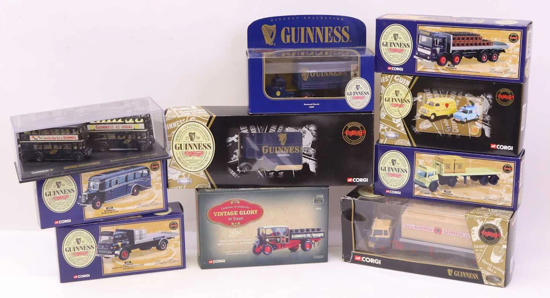 Lot 376 - One tray containing various modern issue