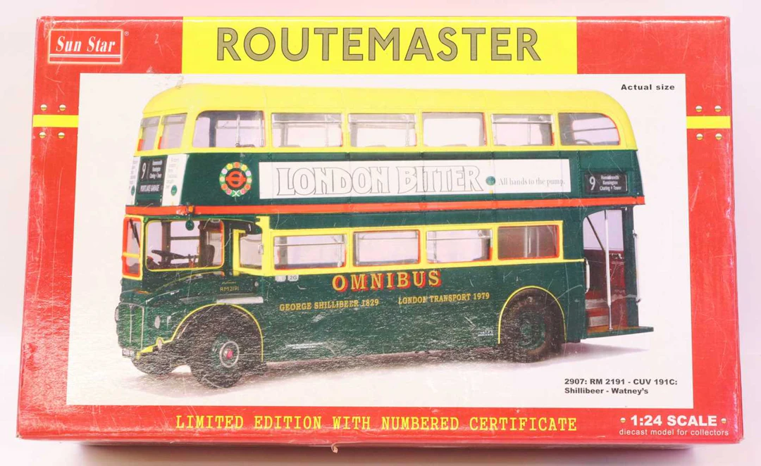 Lot 346 - Sunstar No. 2907 1/24 scale diecast model of