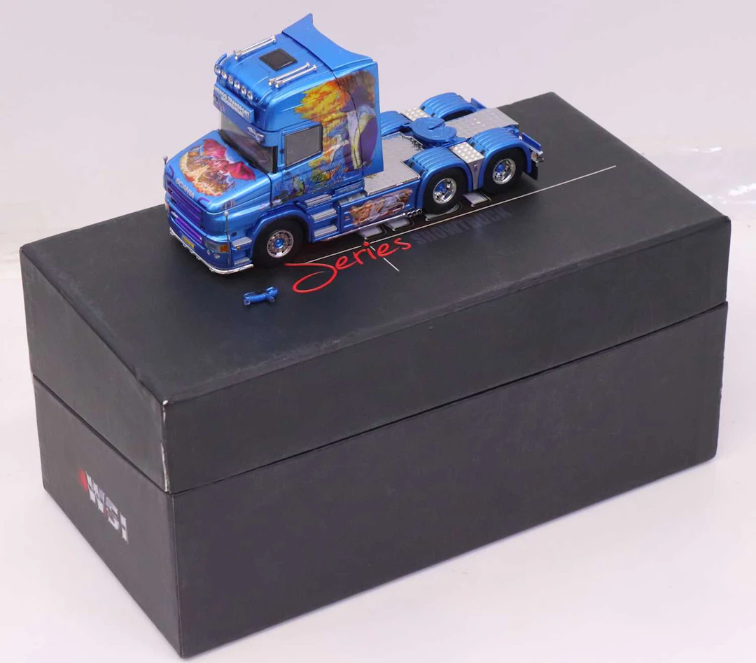 Lot 157 - A WSI Models 1:50 scale boxed model of a