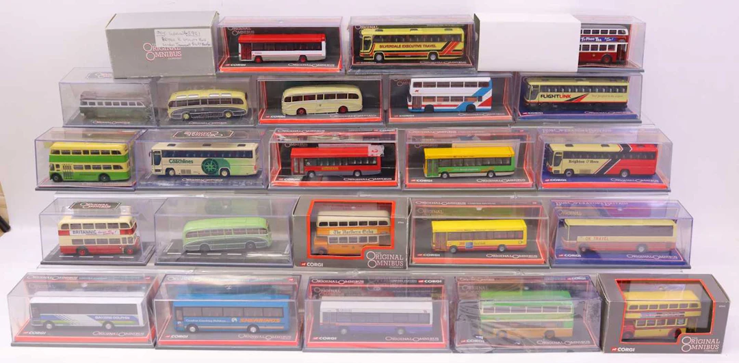 Lot 256 - 24 boxed Corgi Original Omnibus 1/76th scale