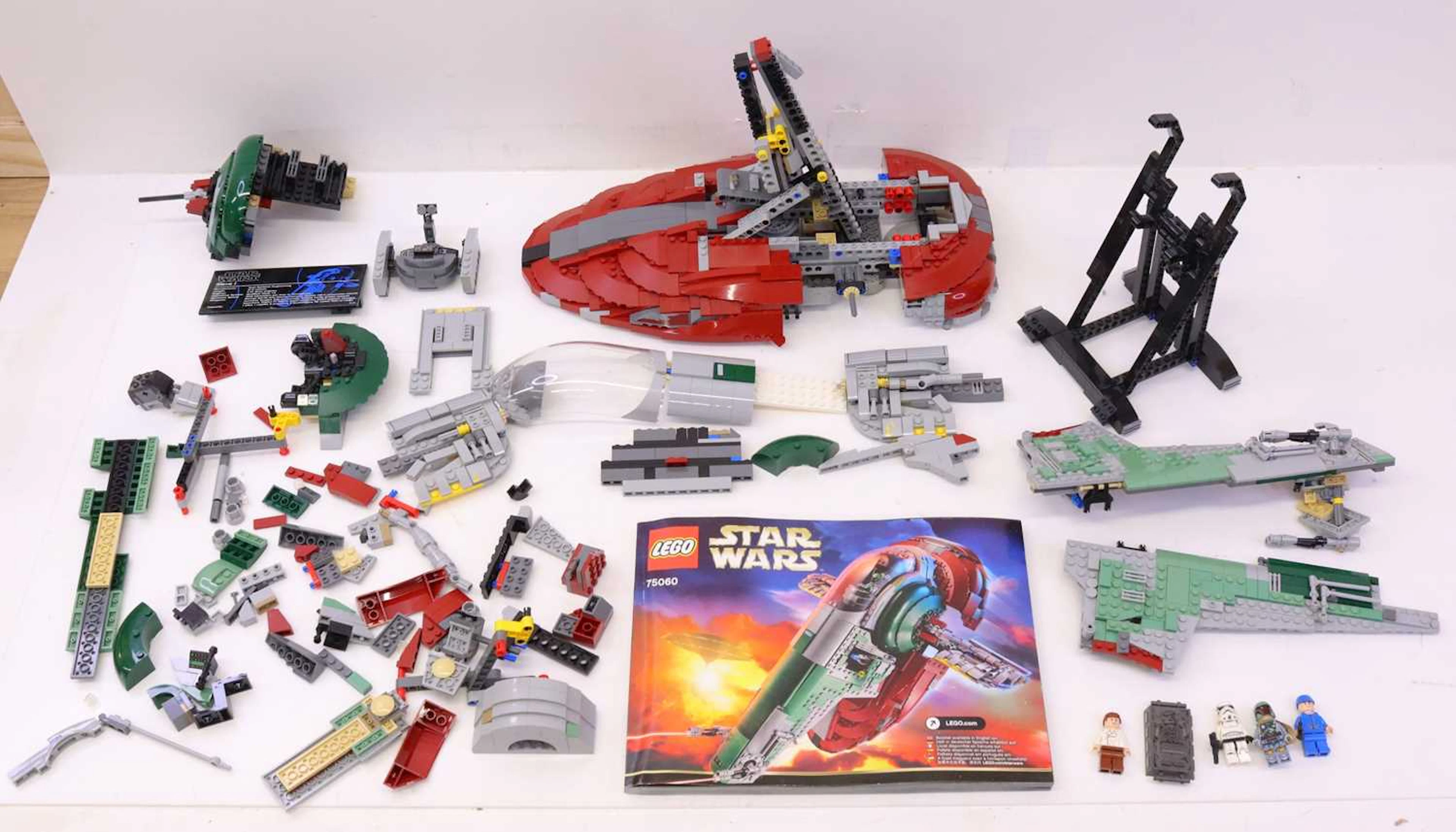 Lot 58 - LEGO Star Wars Ultimate Collectors Series