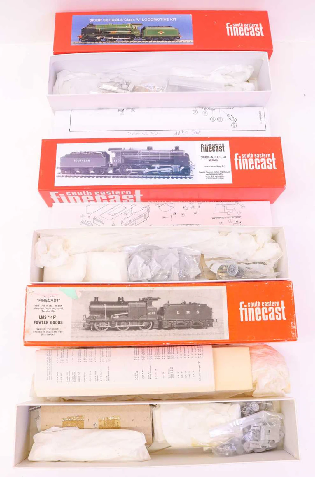Lot 564 - Three Southeastern Finecast 00 gauge loco