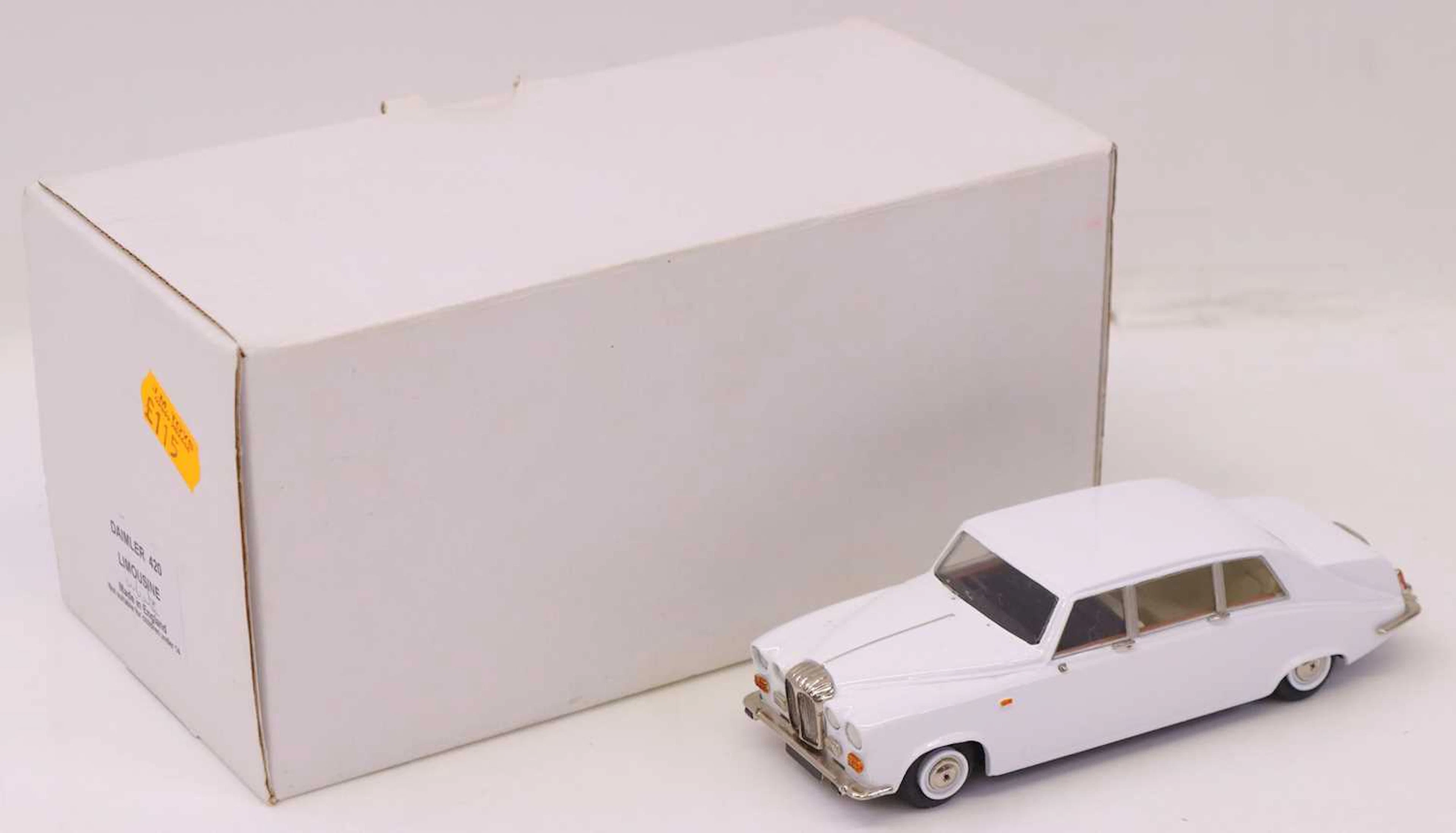 Lot 491 - Minimarque 43, 1/43rd scale white metal