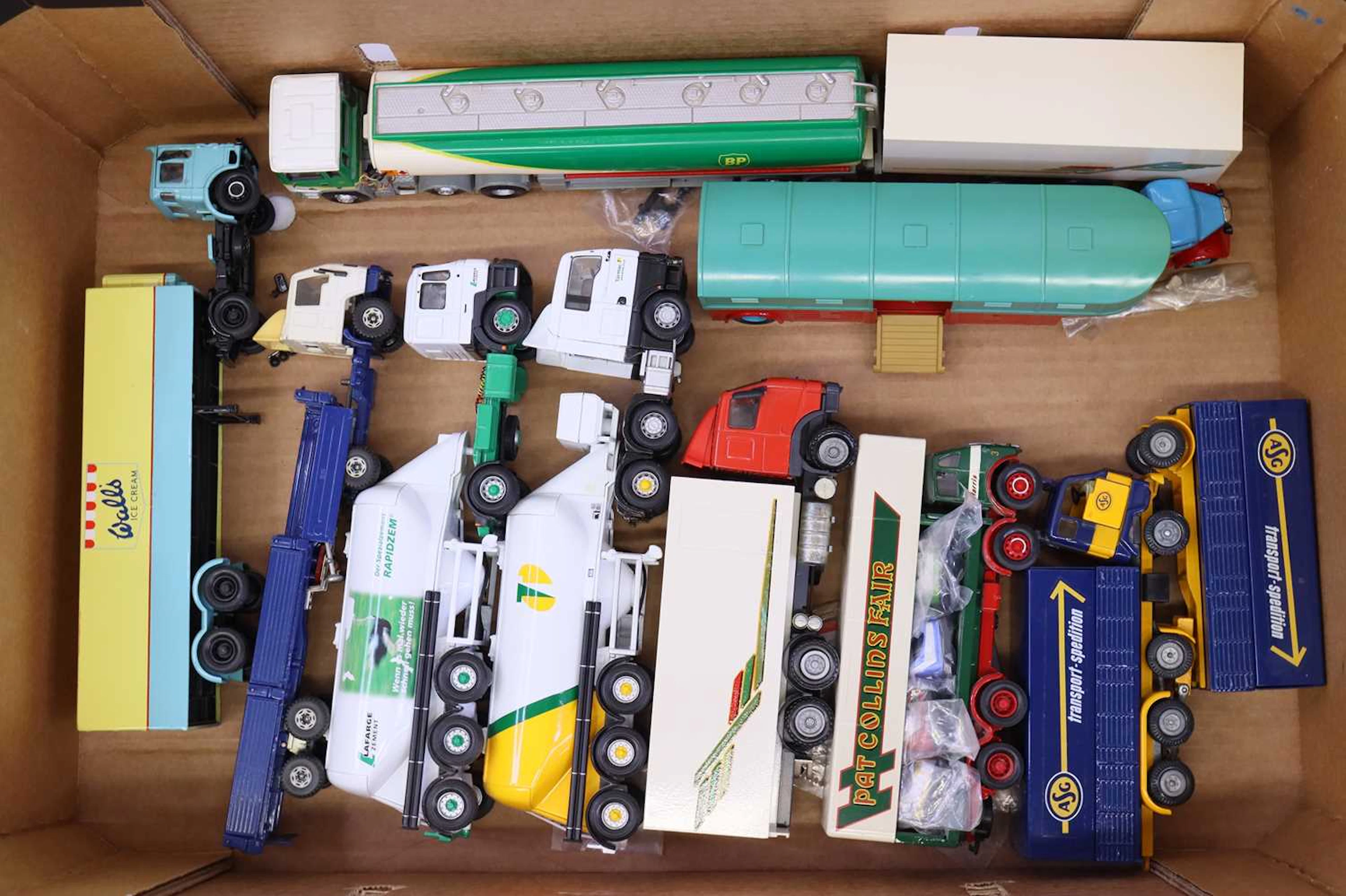 Lot 2150 - Conrad, Siku and Corgi Toys 1/50 scale