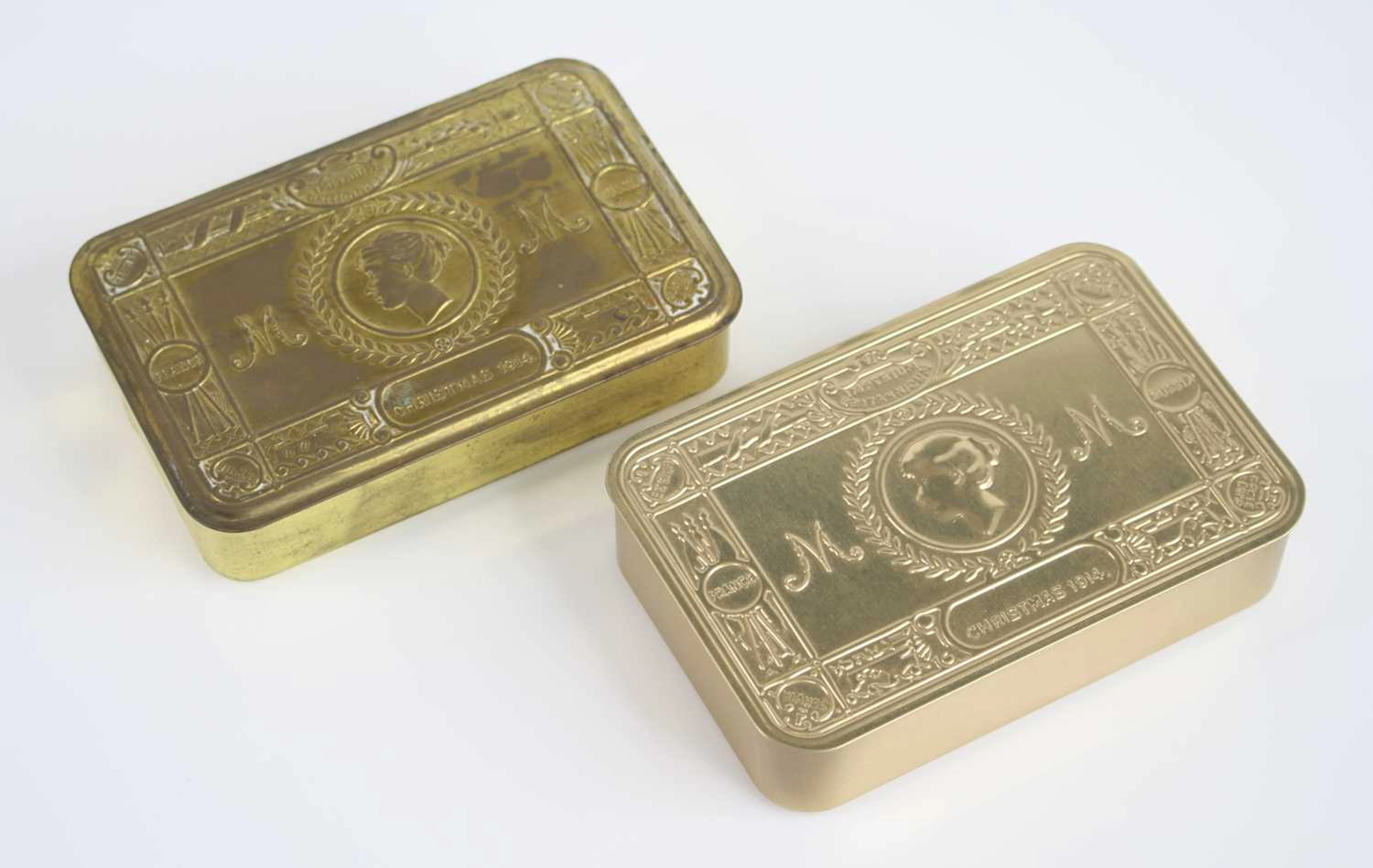 Lot 1018 - A WW I Princess Mary Christmas gift tin