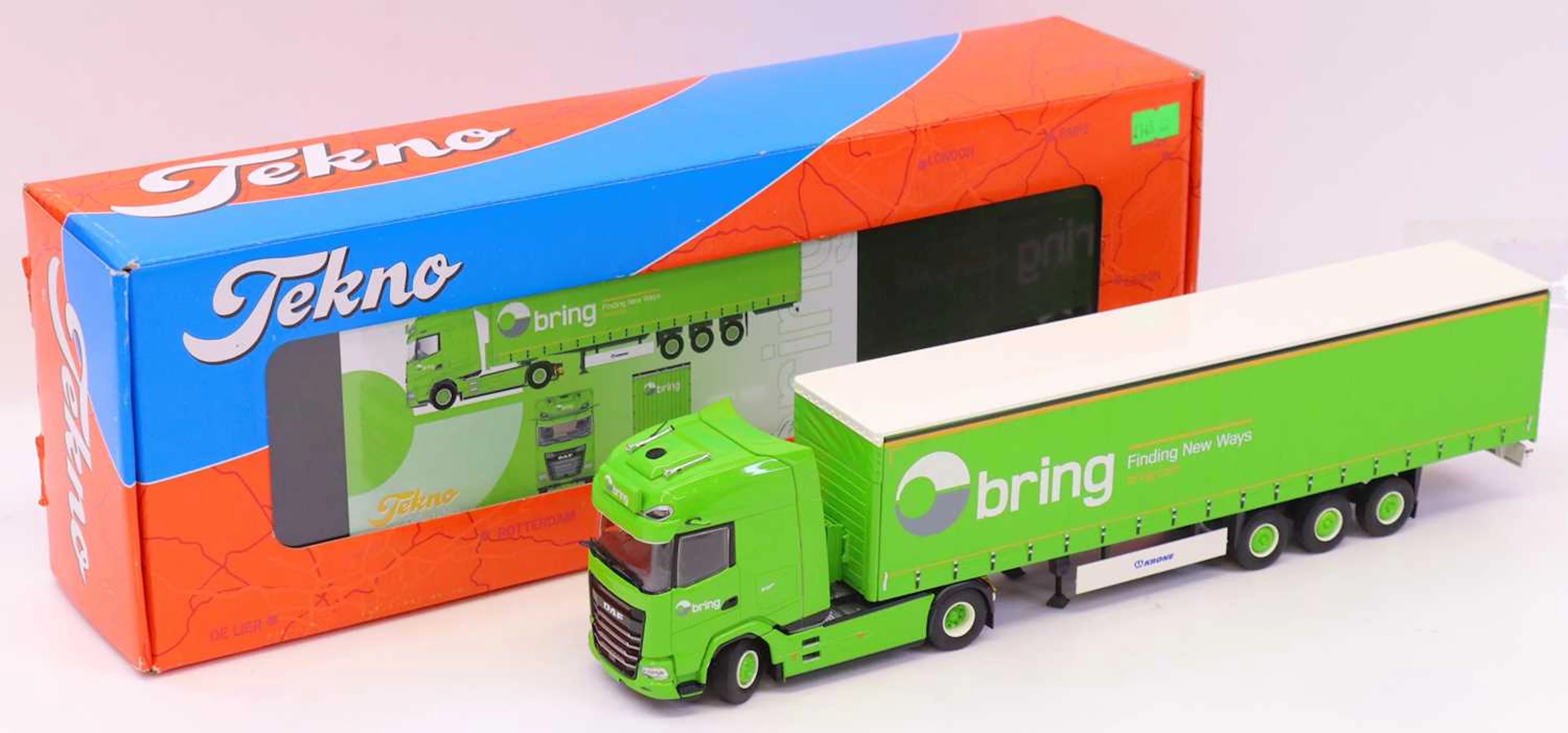 Lot 60 - Tekno 1/50th scale No.85099 Bring DAF XG+