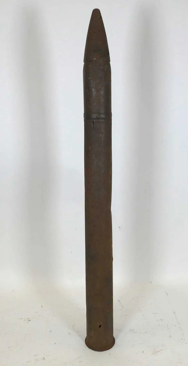 Lot 1059 - An inert WW II German PAK 40 AP round, 98cm.